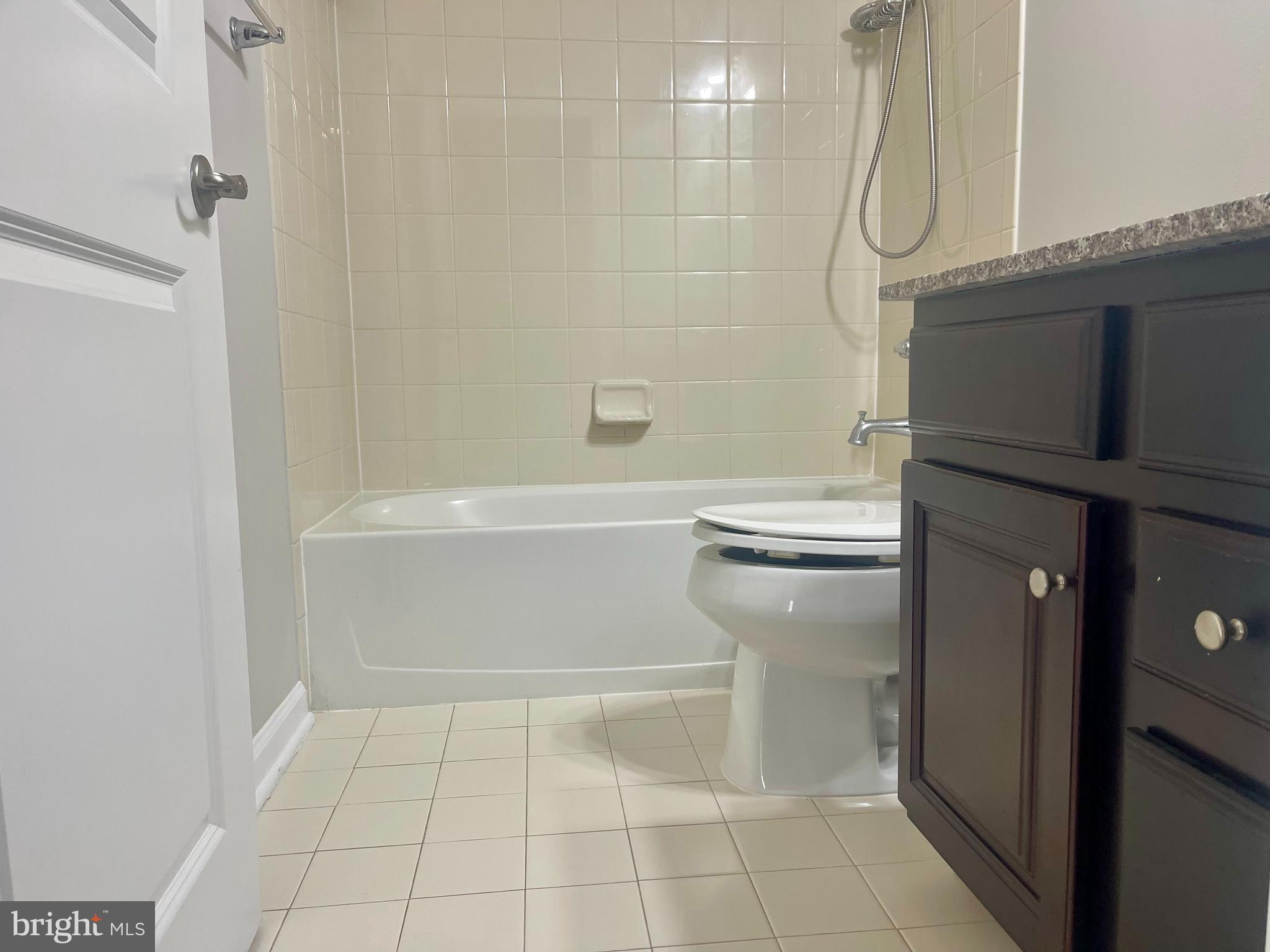 VIRGINIA MANOR CONDOMINIUM - Residential