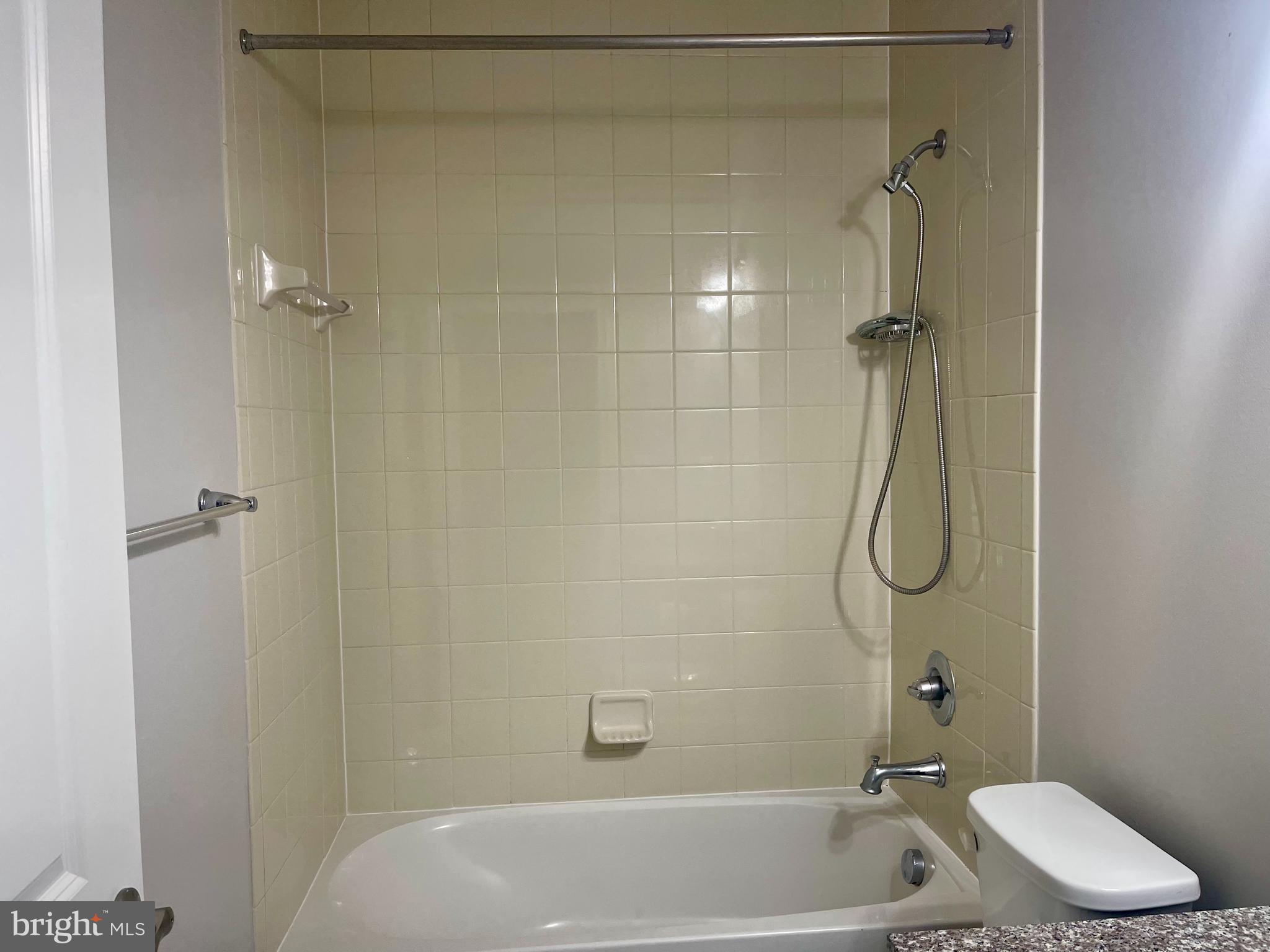 VIRGINIA MANOR CONDOMINIUM - Residential