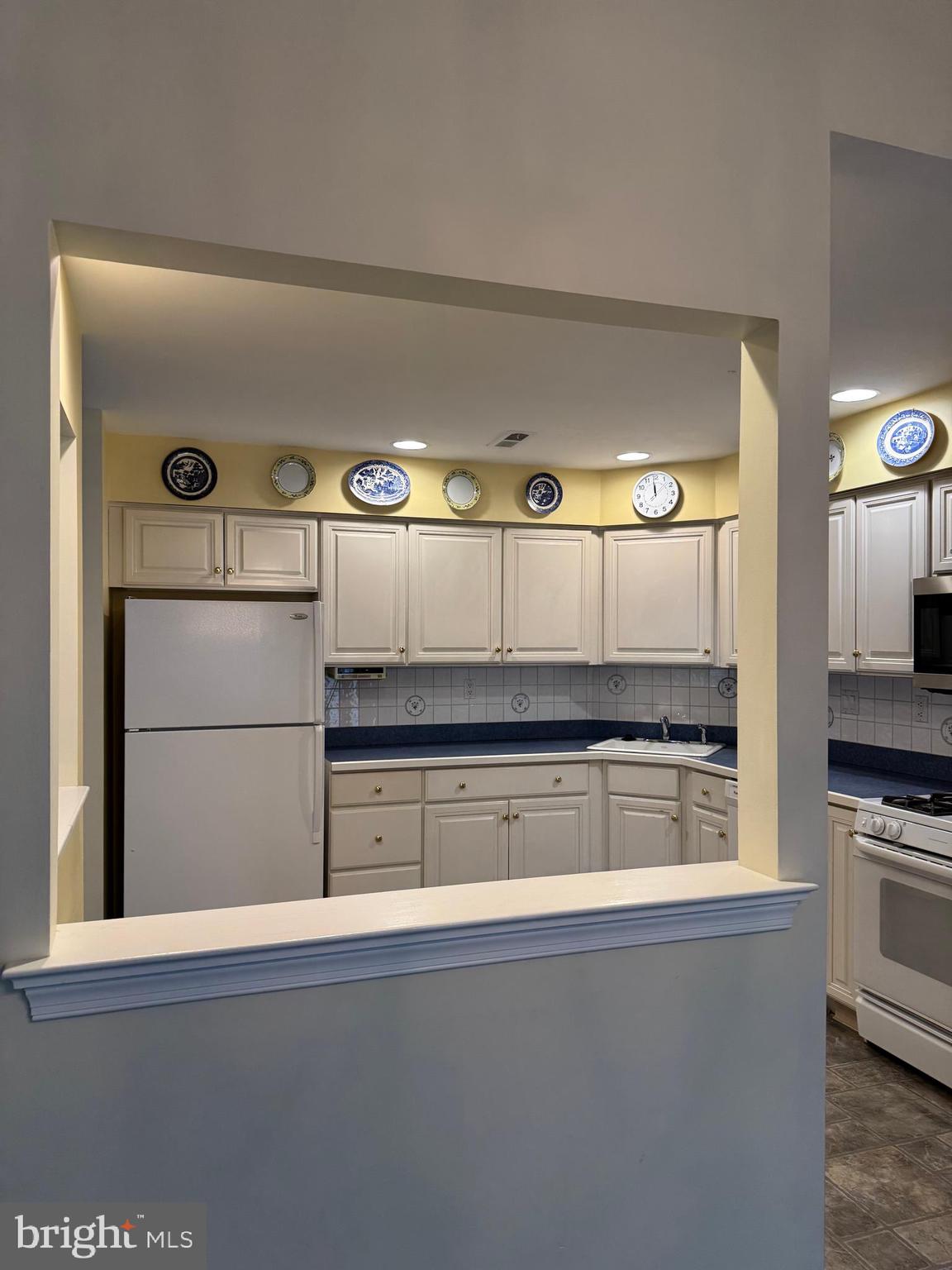 VILLAGES OF DOYLES - Residential