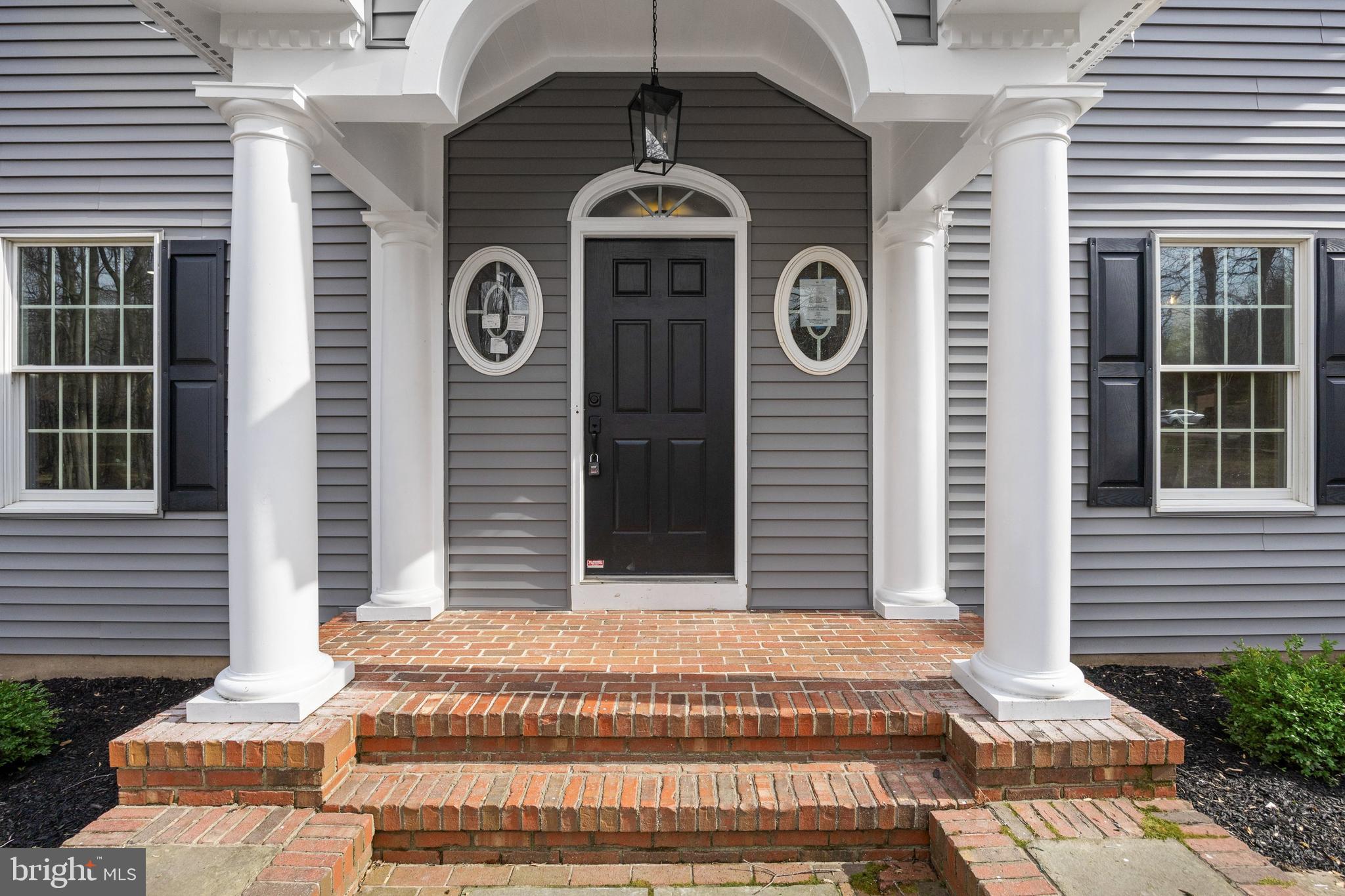 17 HARBOURTON RIDGE DRIVE