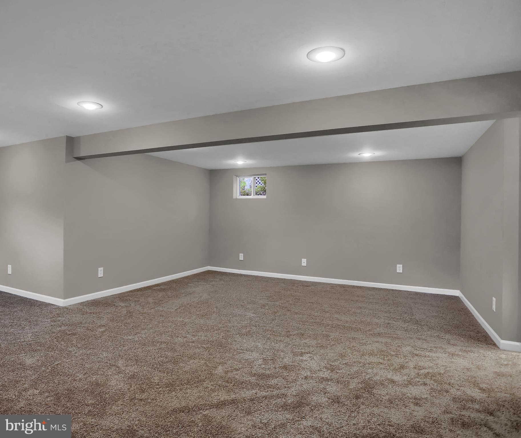 OAKCREST - Residential