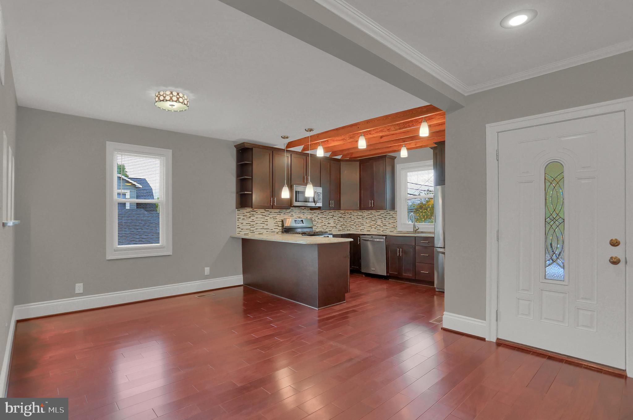 OAKCREST - Residential