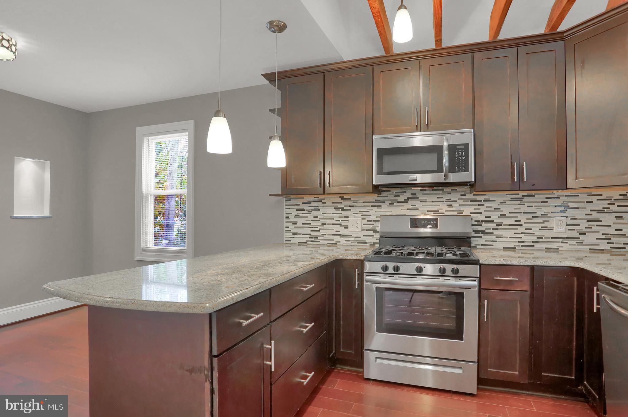 OAKCREST - Residential