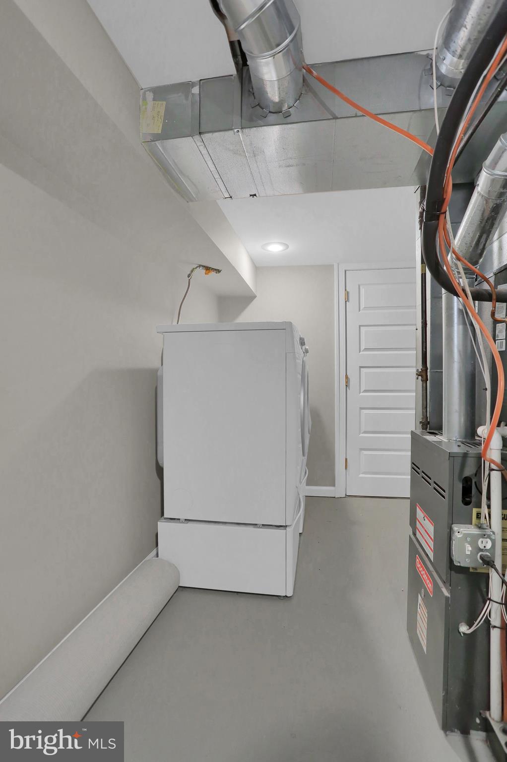 OAKCREST - Residential