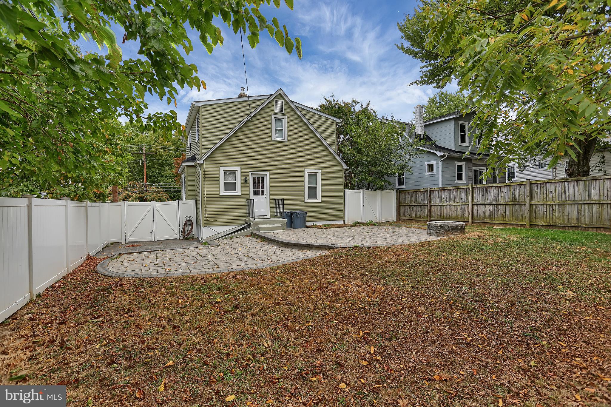 OAKCREST - Residential