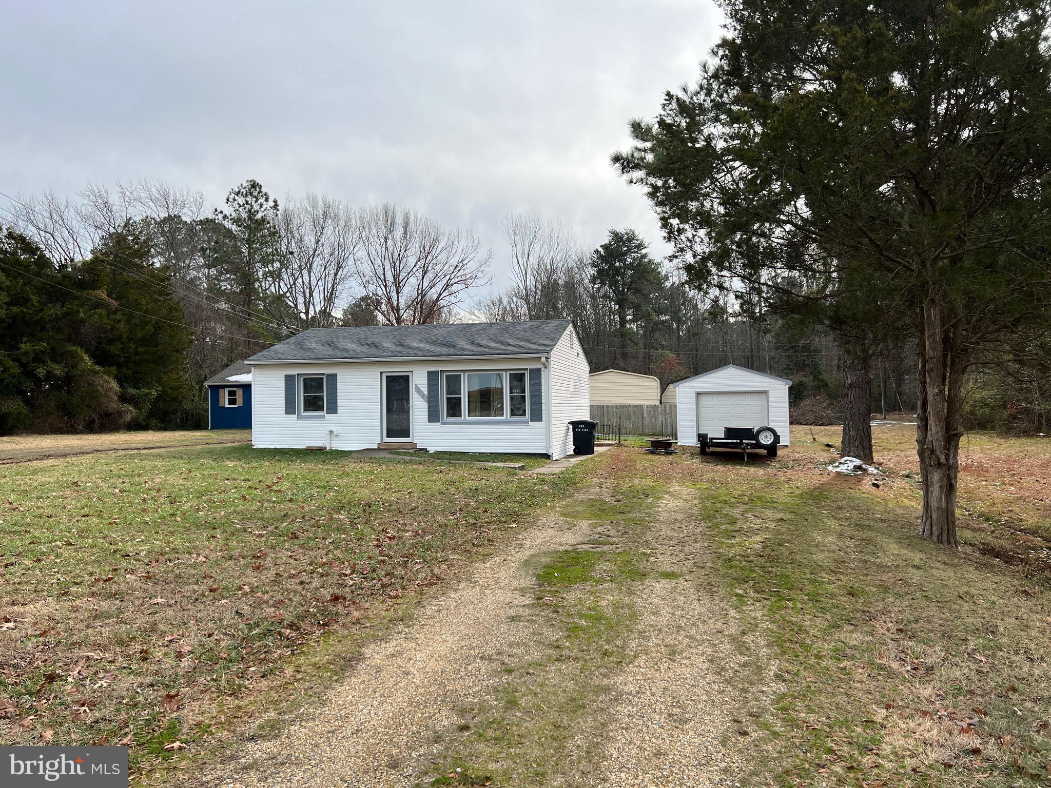 PBE CHRYSTAL LAKE - Residential