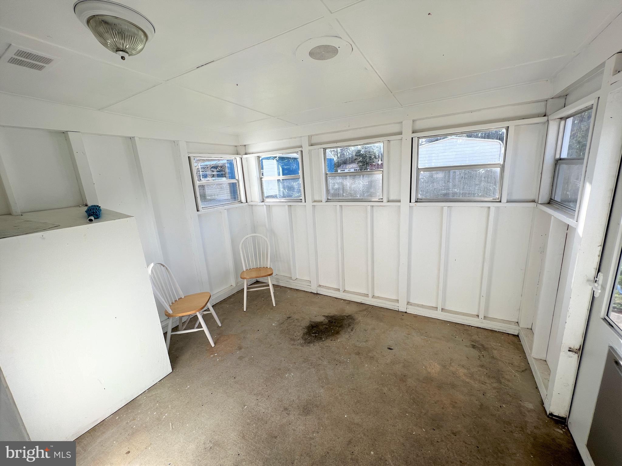 PBE CHRYSTAL LAKE - Residential