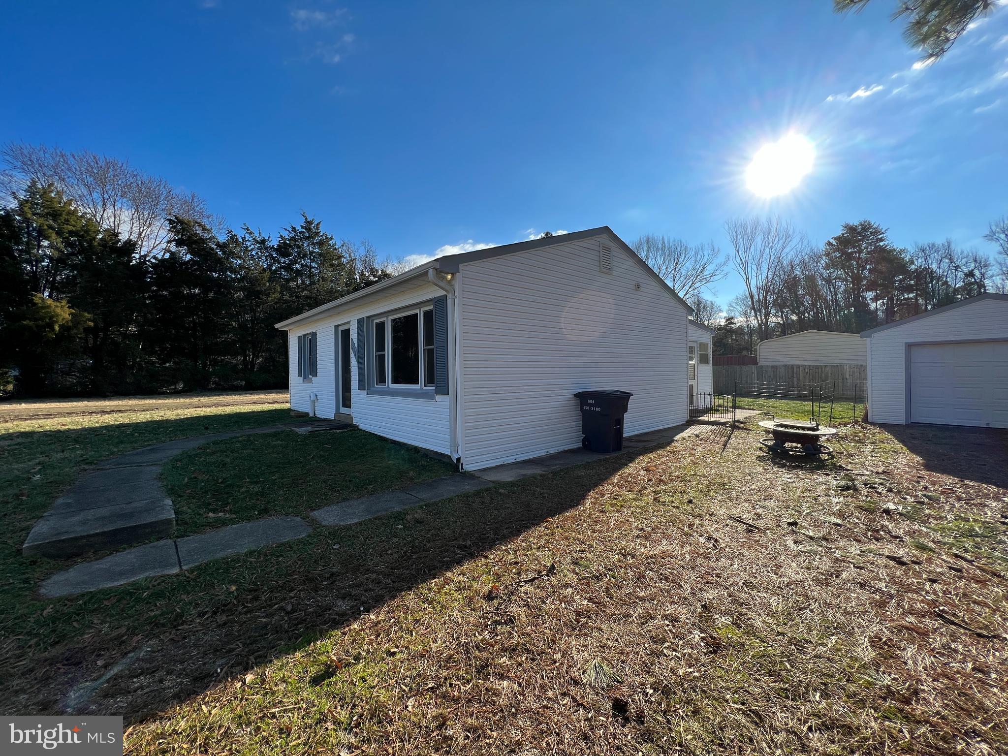 PBE CHRYSTAL LAKE - Residential