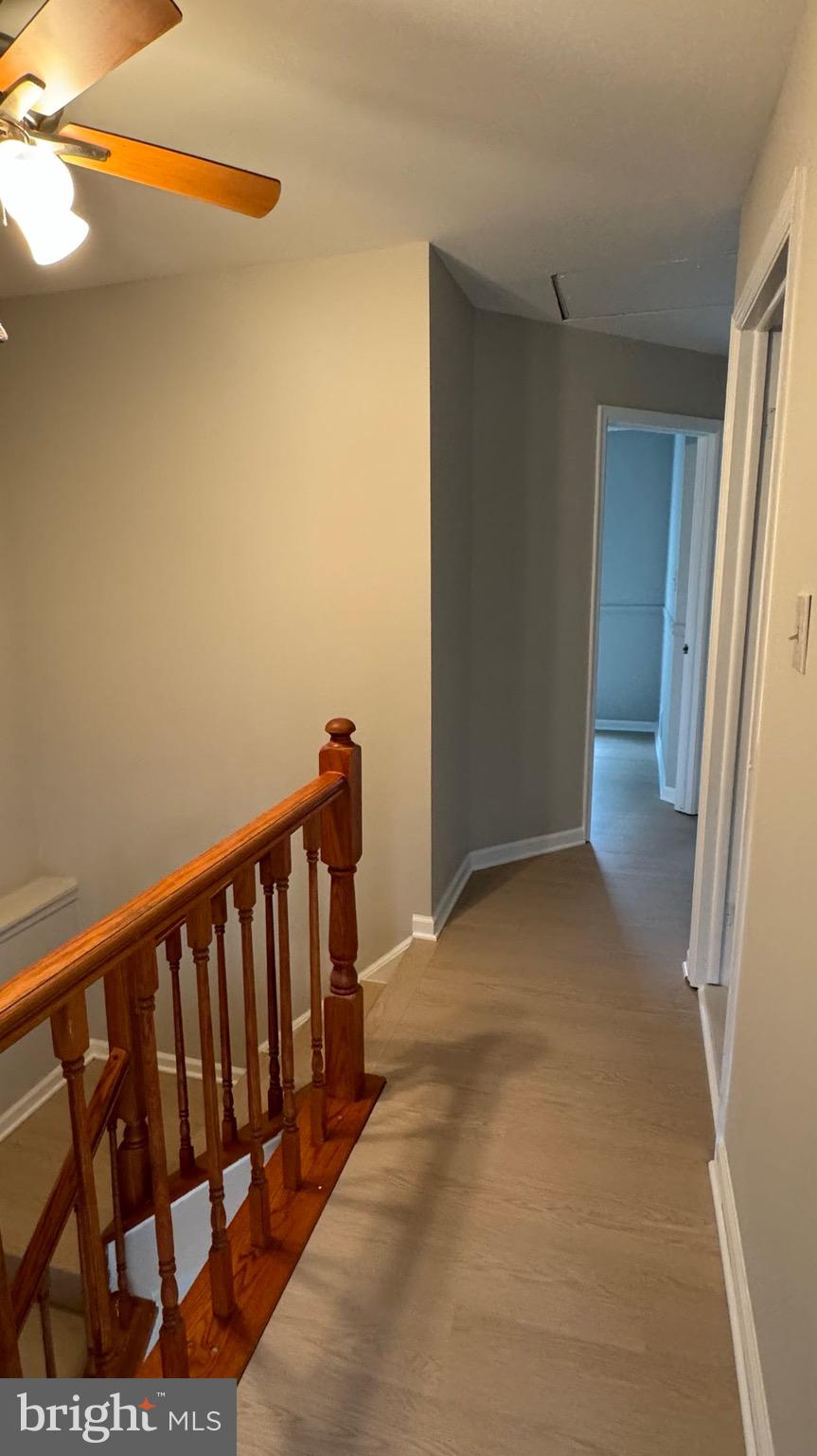 GUNNERS LAKE VILLAGE - Residential Lease