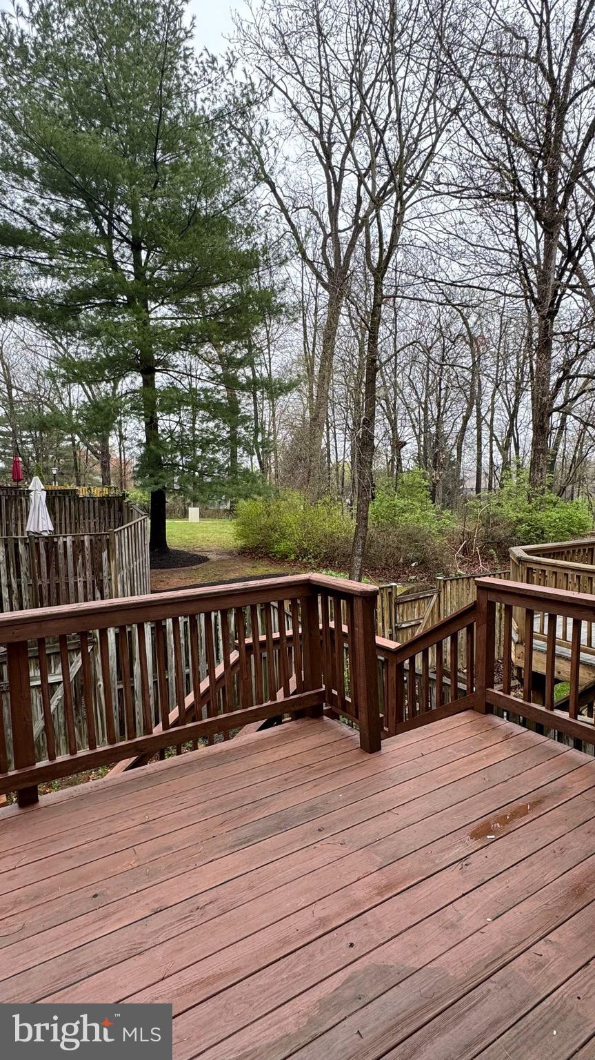 GUNNERS LAKE VILLAGE - Residential Lease