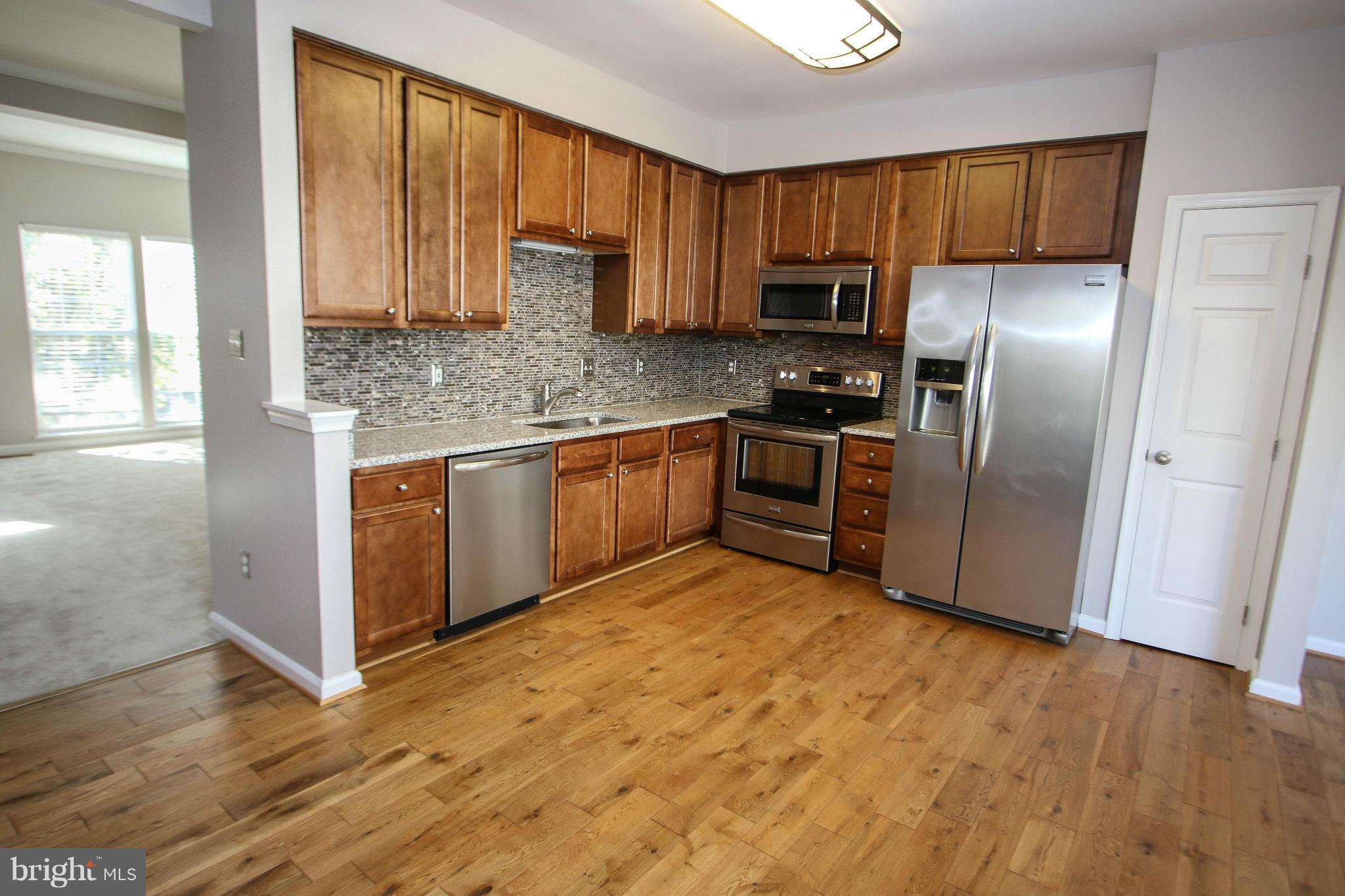 SOUTH RIDING - Residential