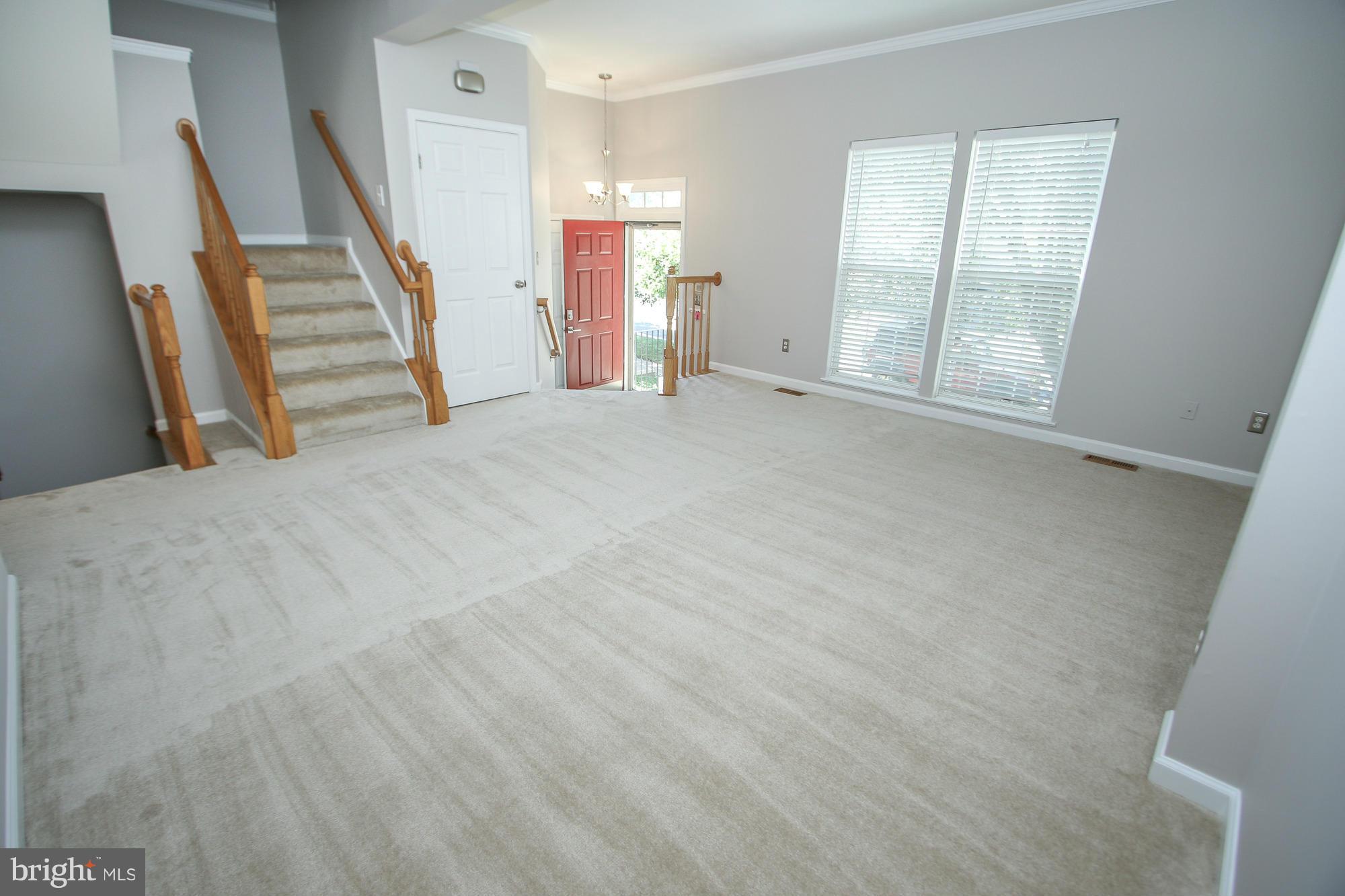 SOUTH RIDING - Residential