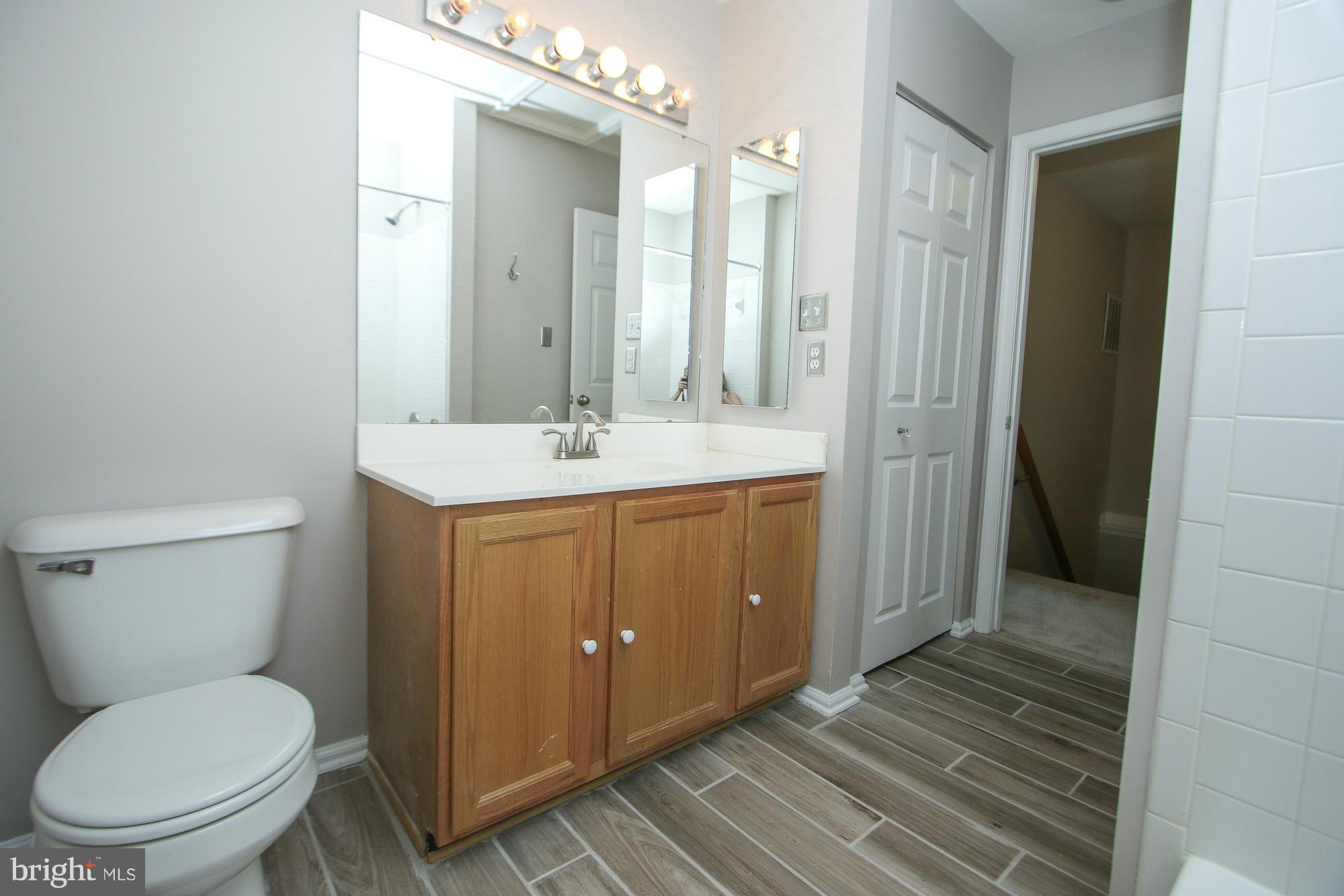 SOUTH RIDING - Residential