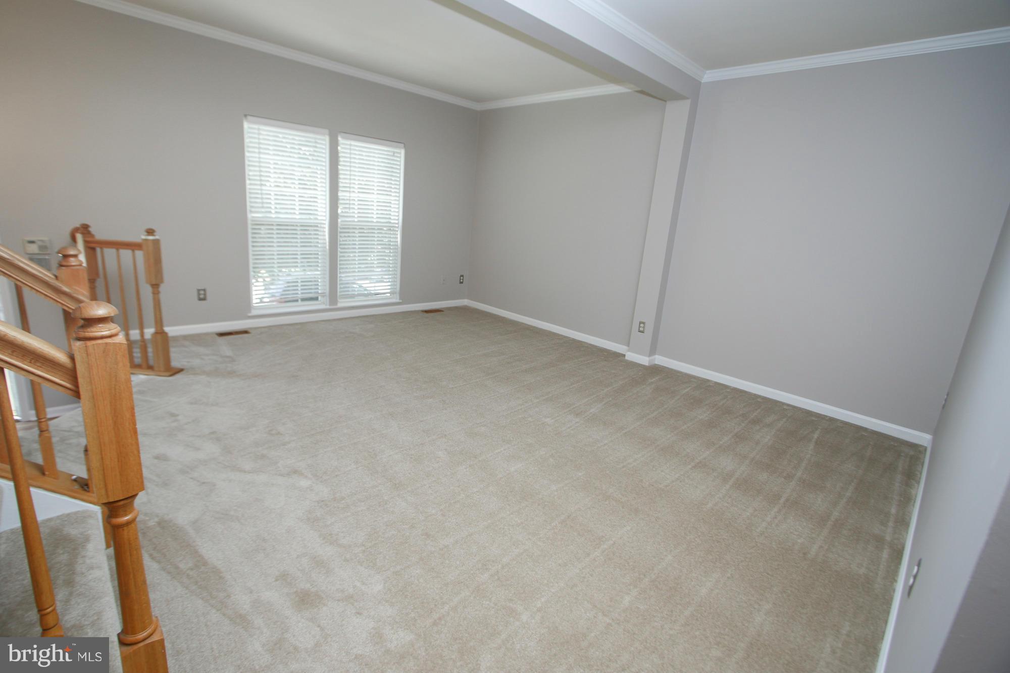 SOUTH RIDING - Residential