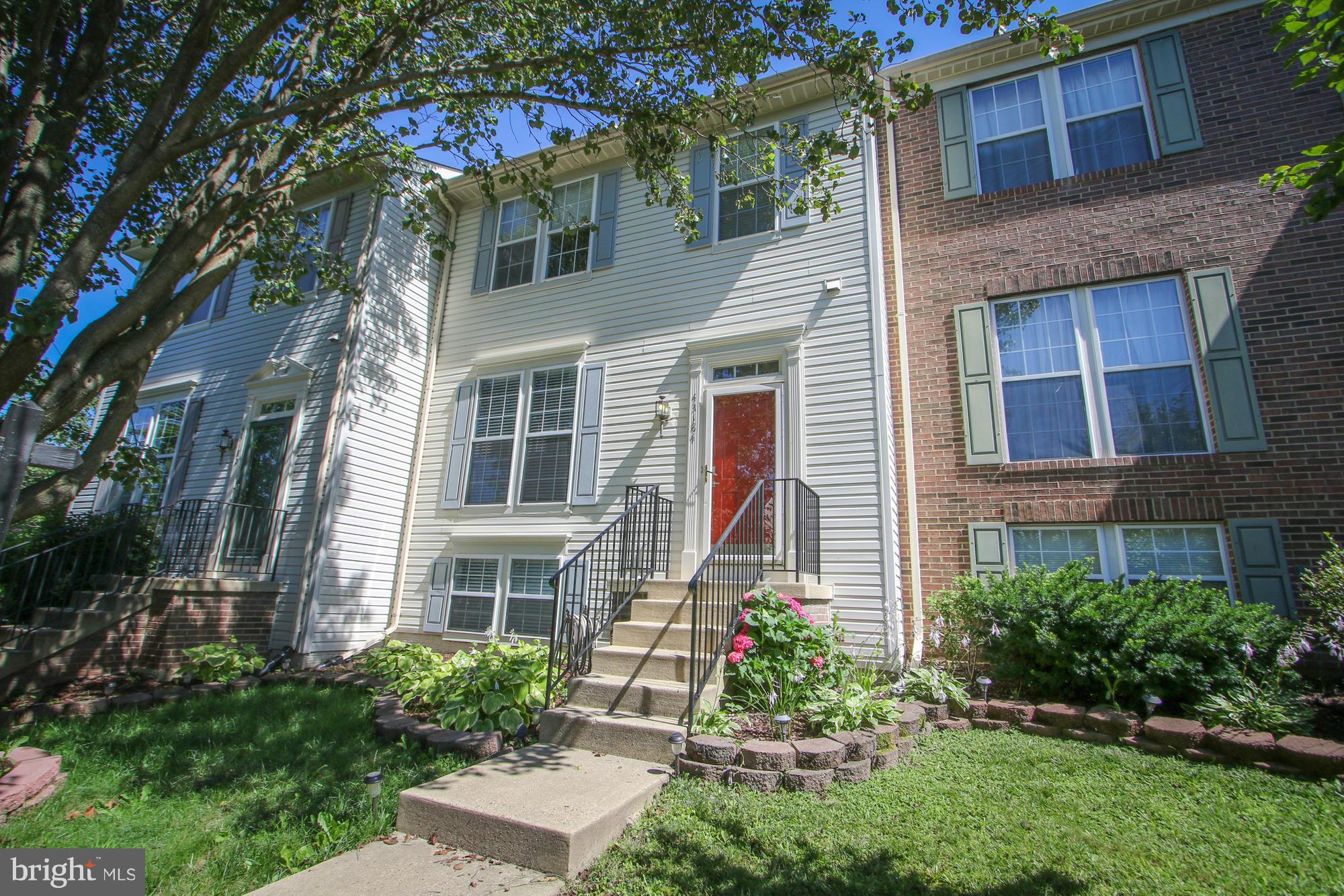 SOUTH RIDING - Residential