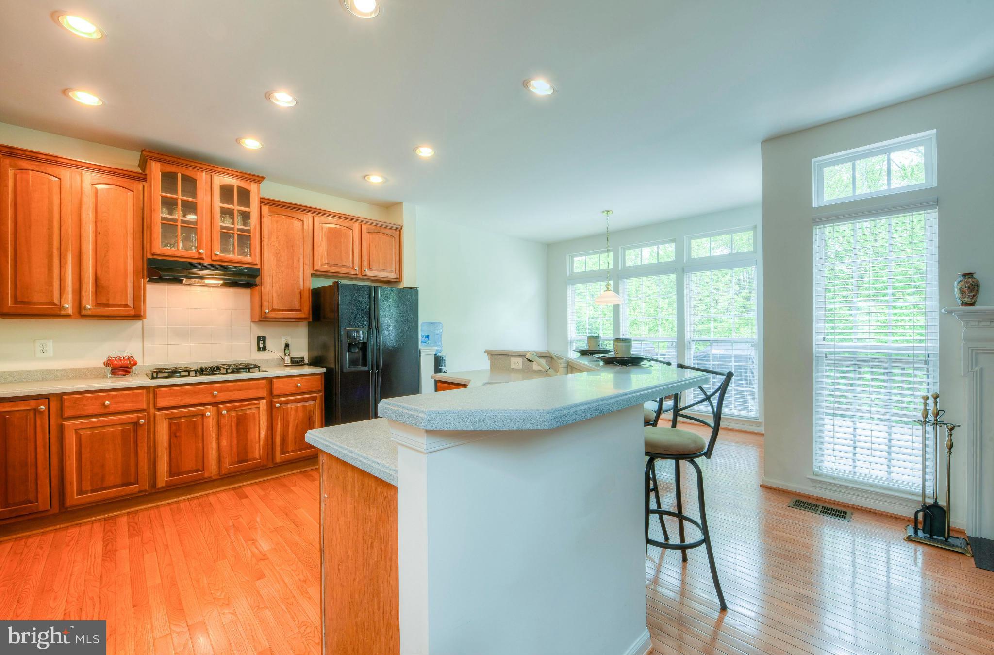 RIVERSIDE STATION - Residential