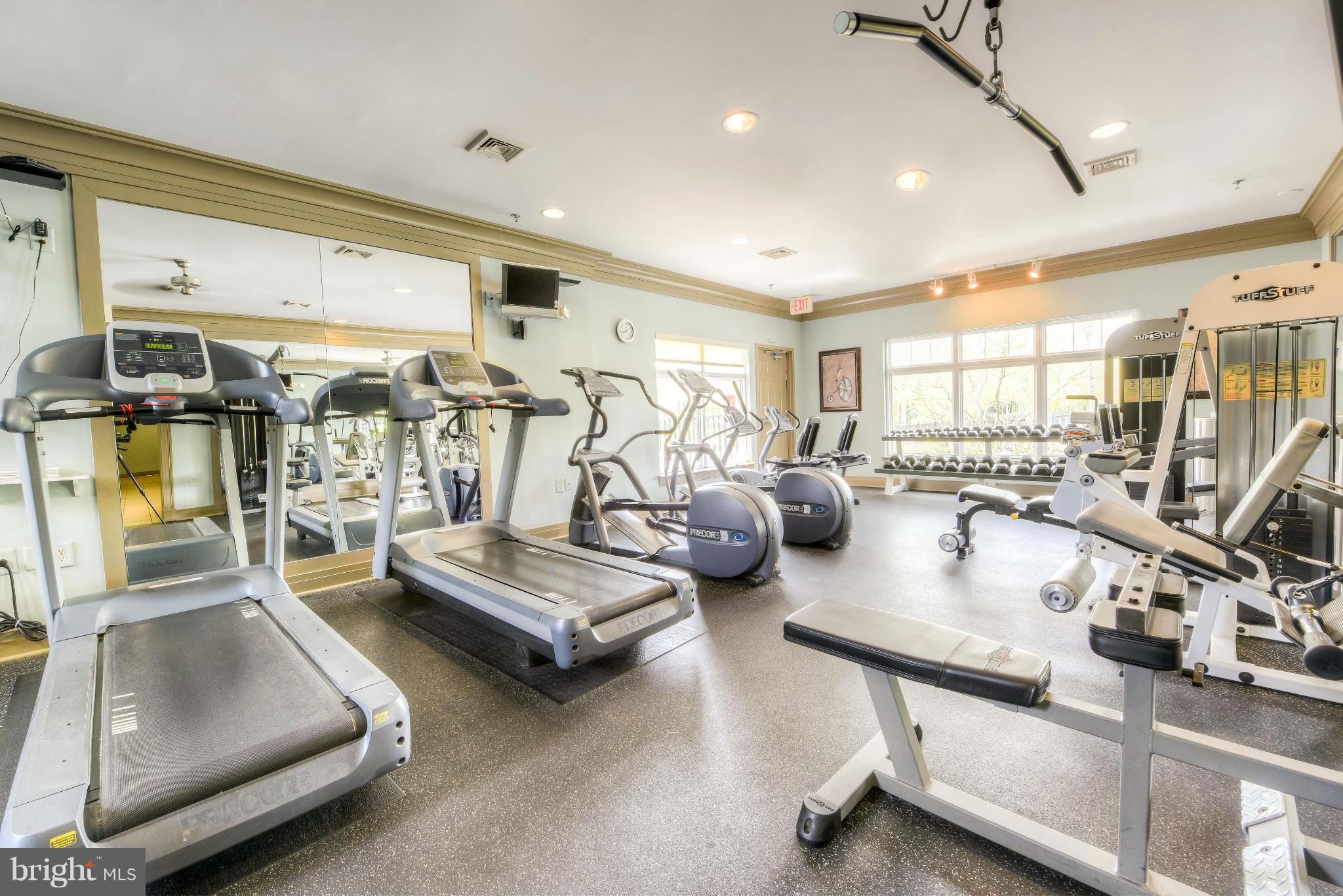 RIVERSIDE STATION - Residential