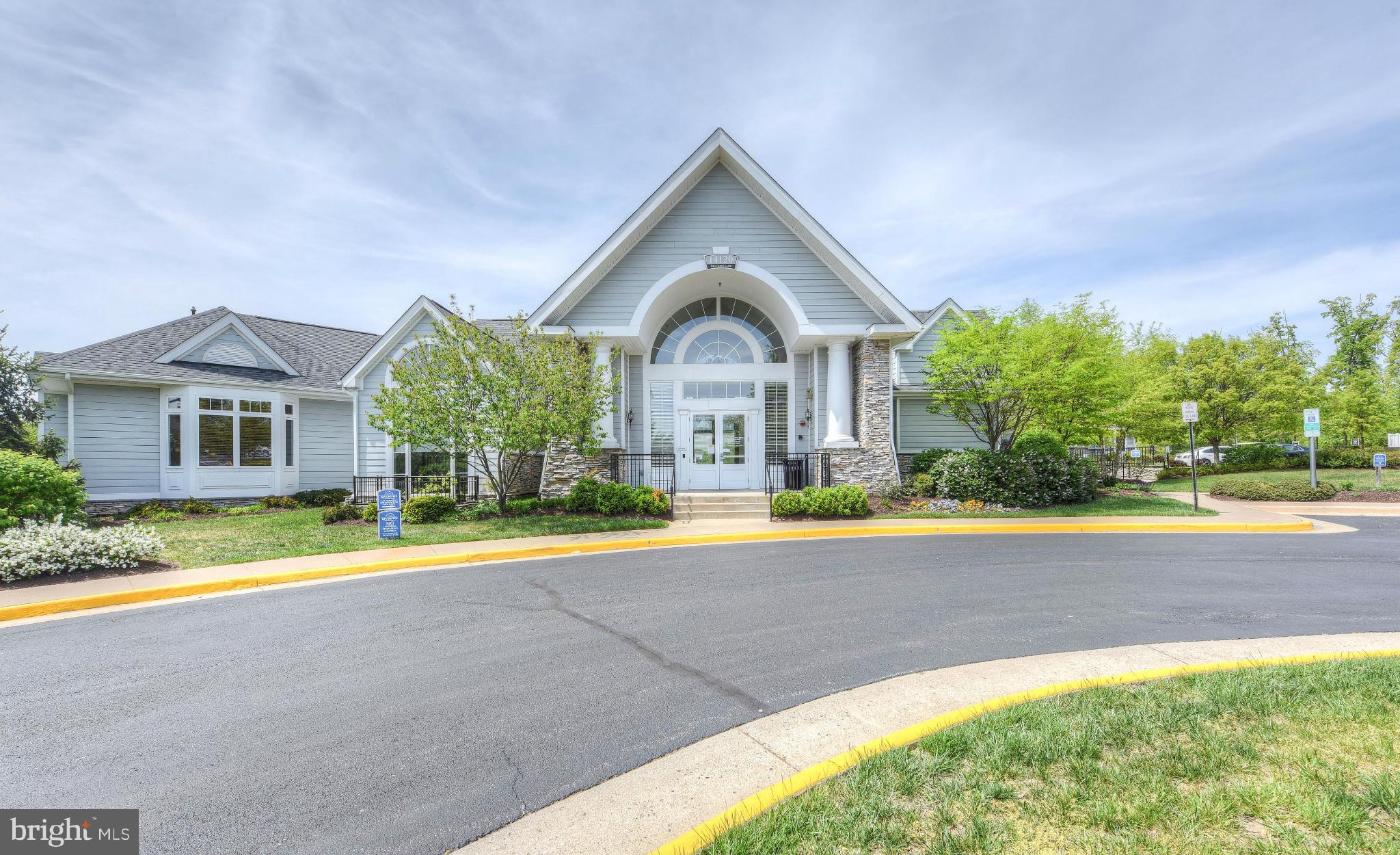 RIVERSIDE STATION - Residential