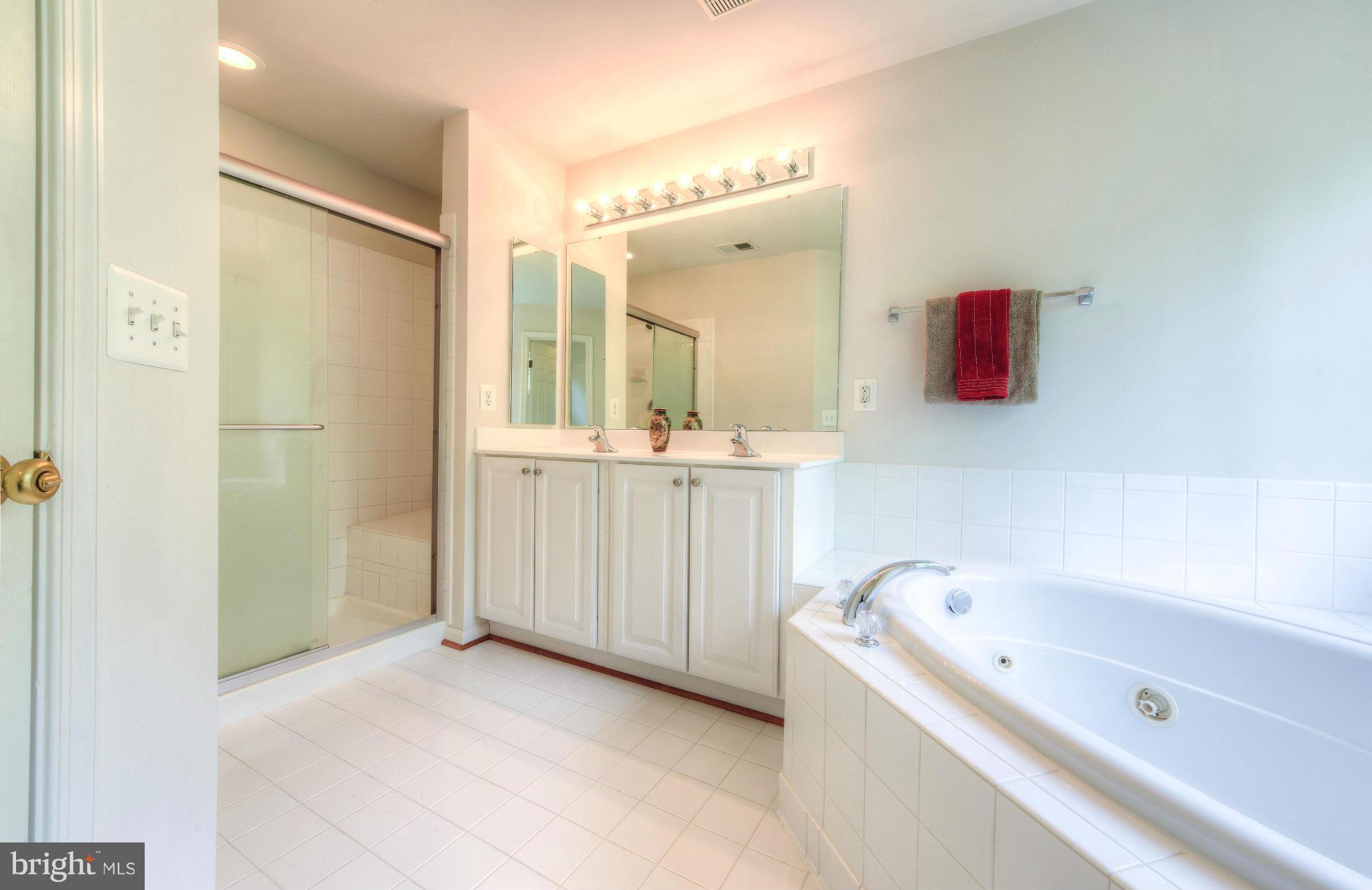 RIVERSIDE STATION - Residential