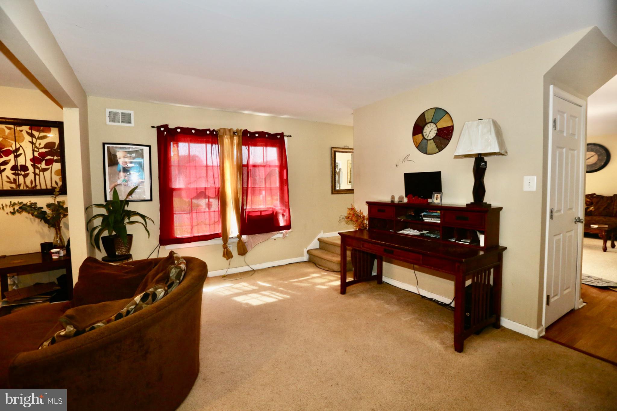 14 URANUS ROAD
