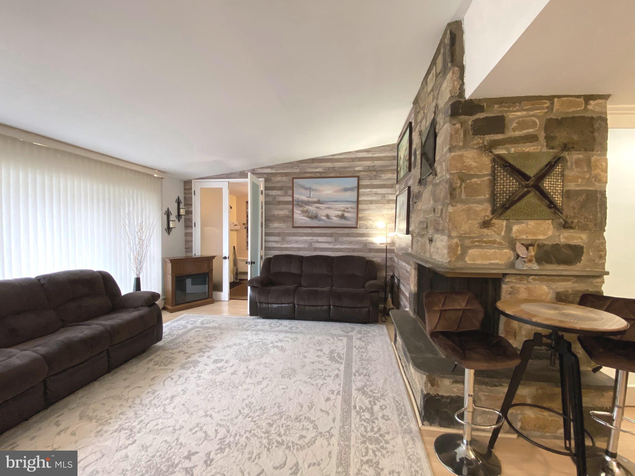 CHELTENHAM - Residential