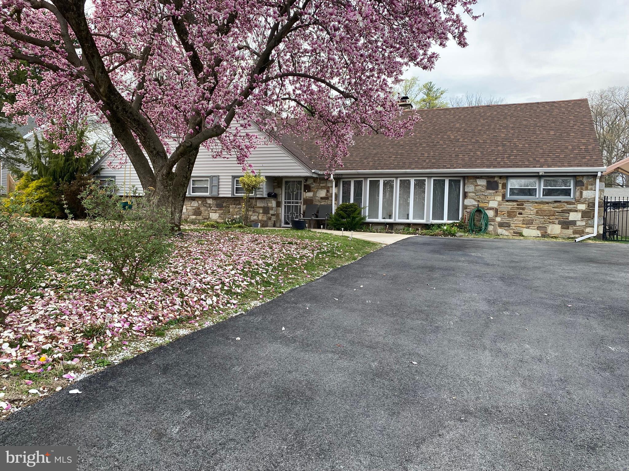 CHELTENHAM - Residential