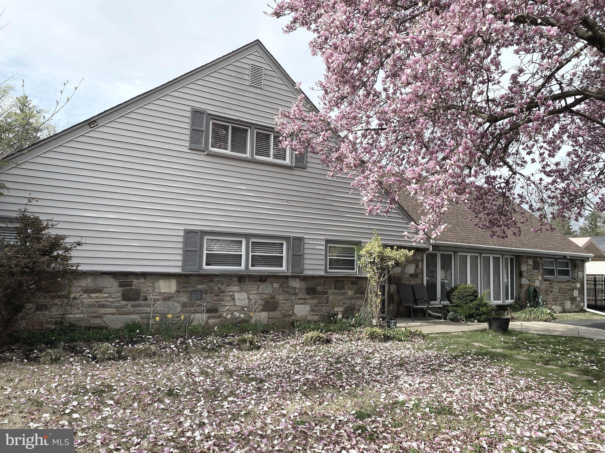 CHELTENHAM - Residential