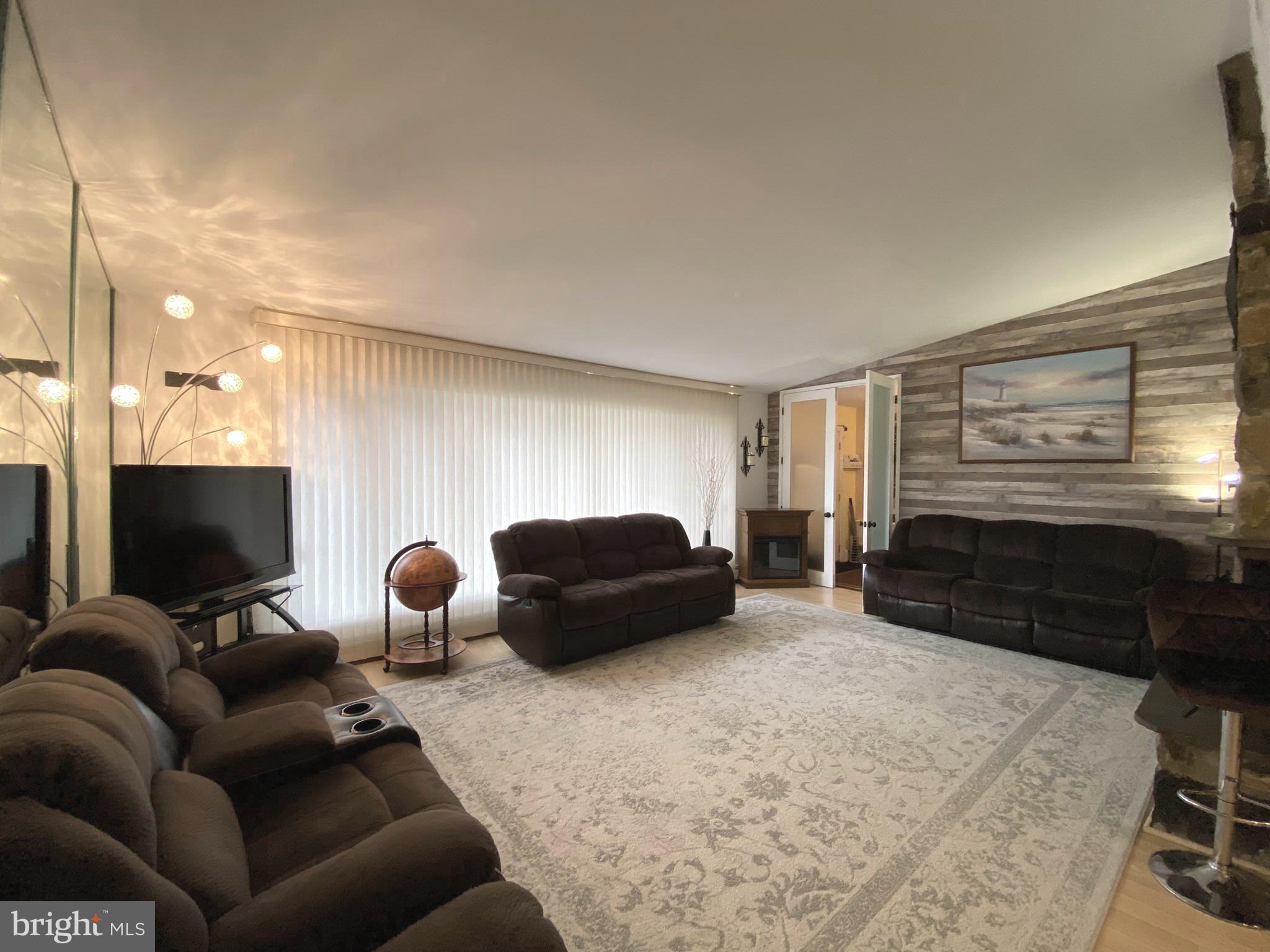 CHELTENHAM - Residential