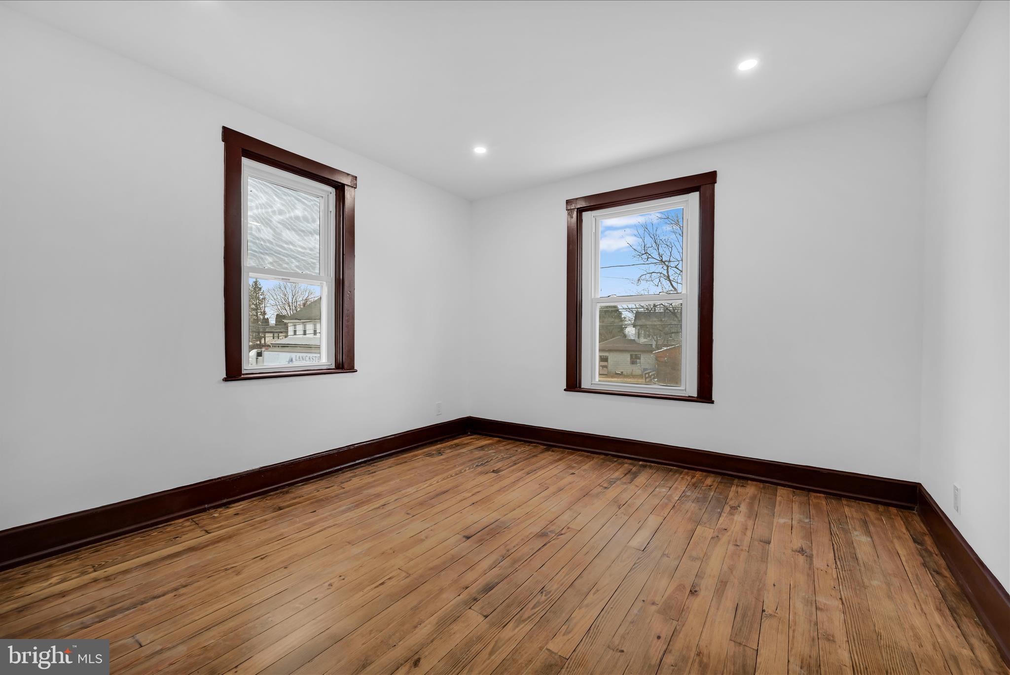 ROTHSVILLE - Residential