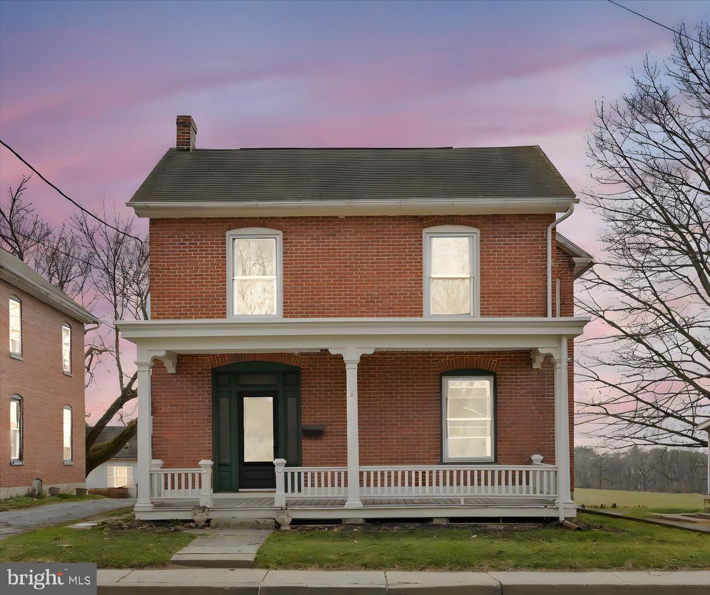 Photo of 2132 Main Street, LITITZ, PA 17543 (MLS # PALA2084178)