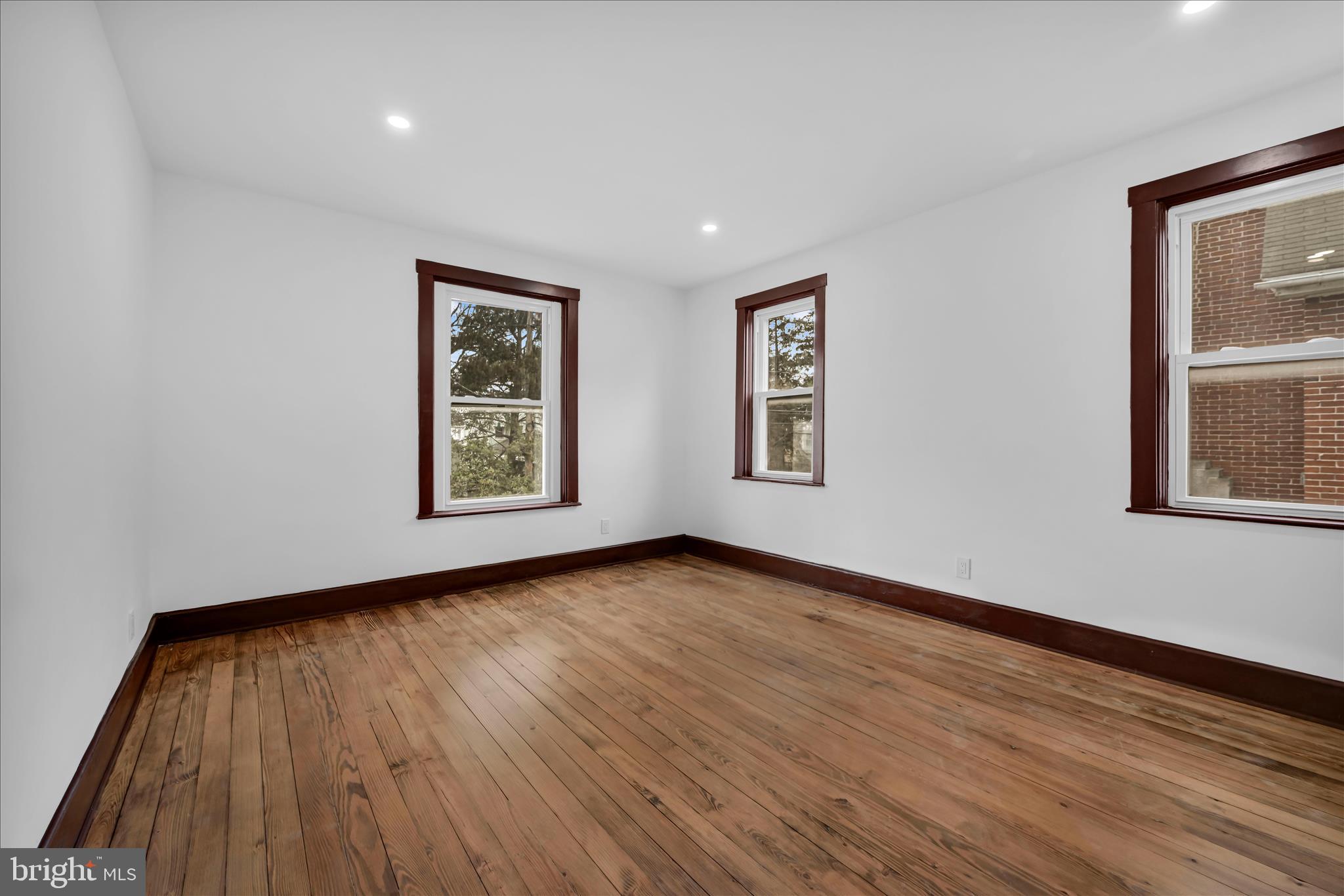 ROTHSVILLE - Residential