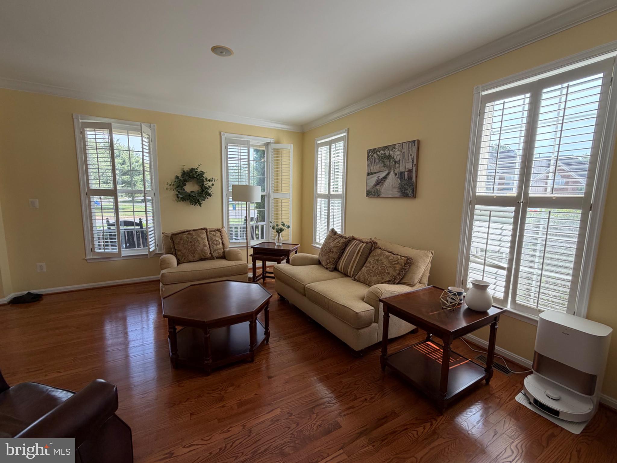 6112 TINLEY MILL DRIVE