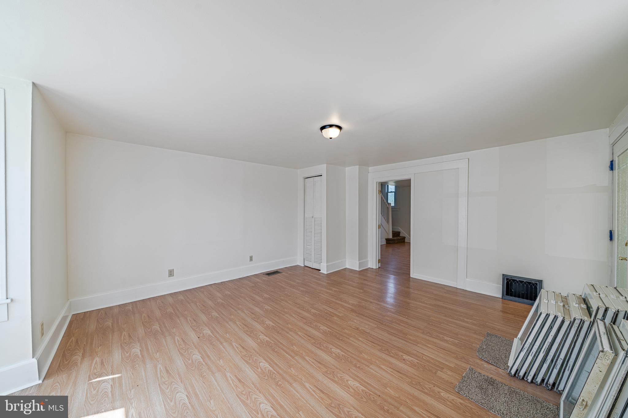 NORTH END - Residential