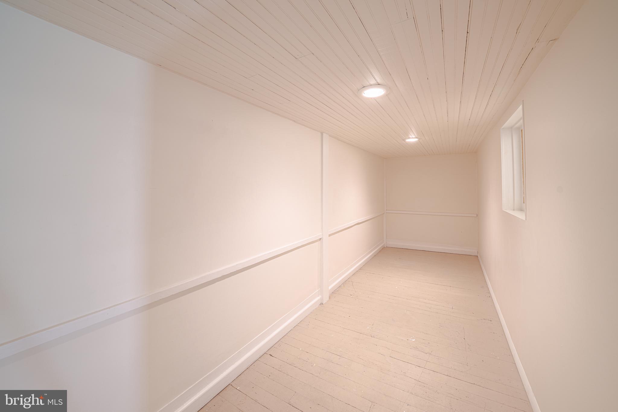 NORTH END - Residential