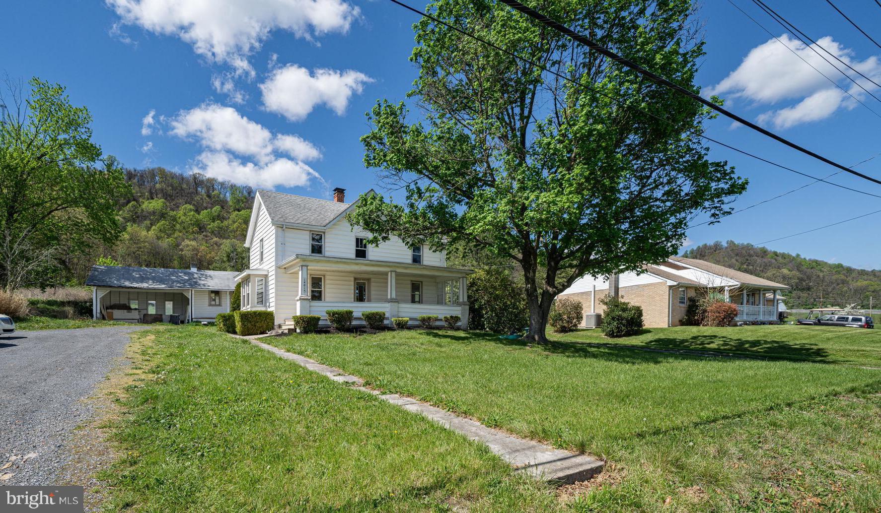 NORTH END - Residential