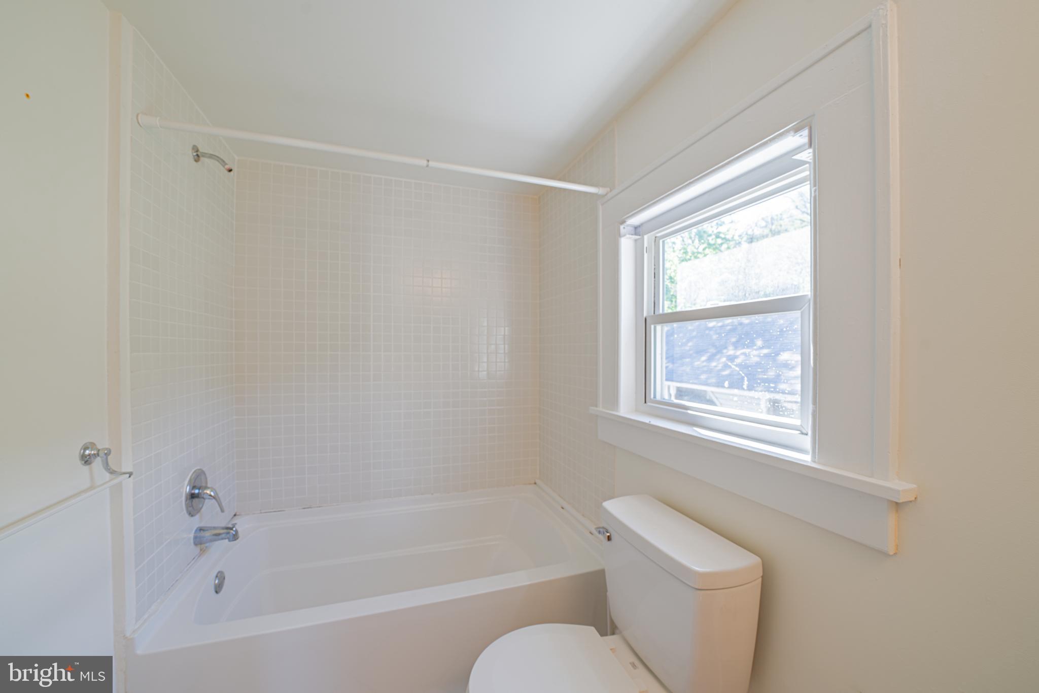 NORTH END - Residential