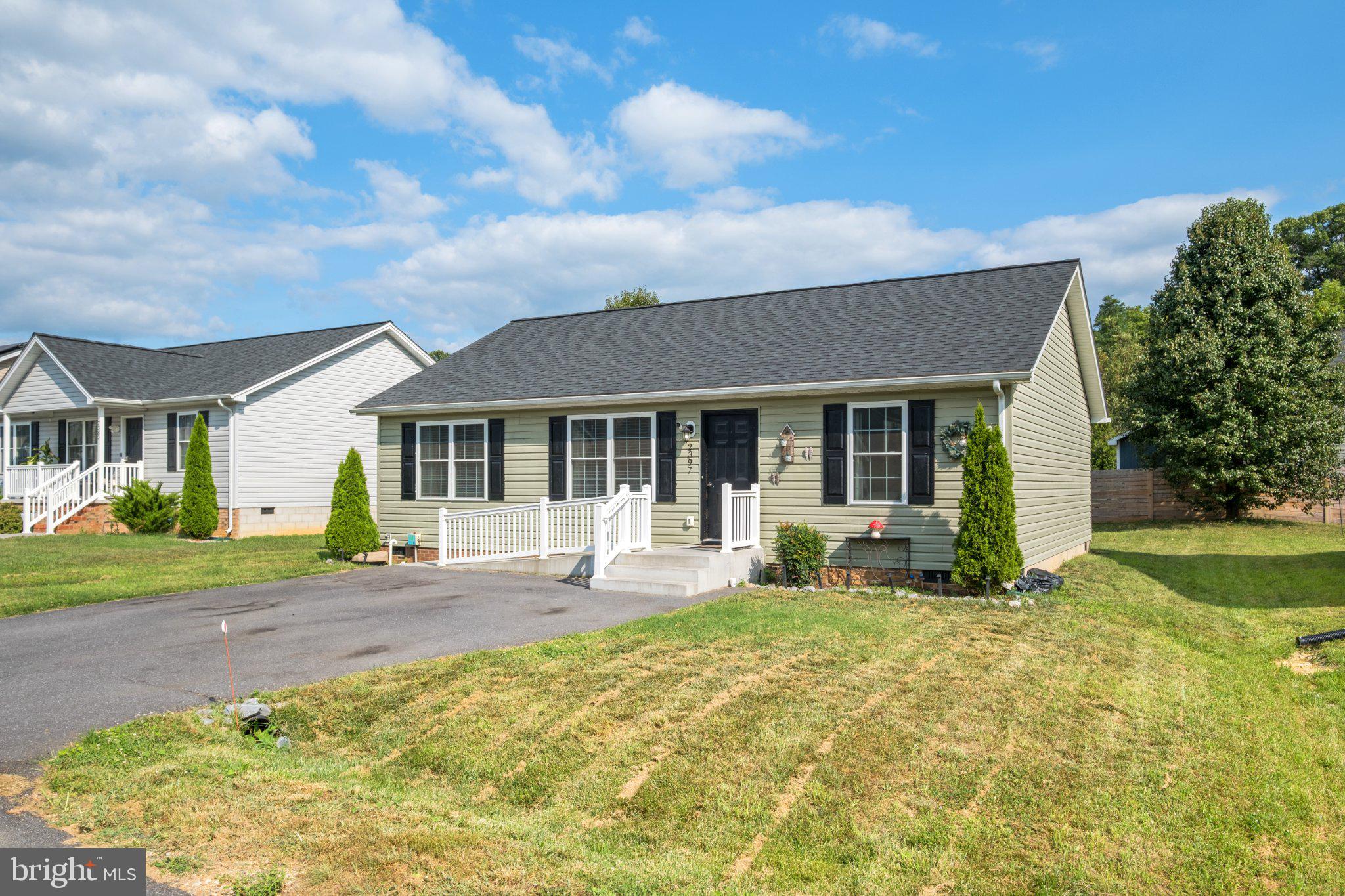 2397 BRENTWOOD DRIVE