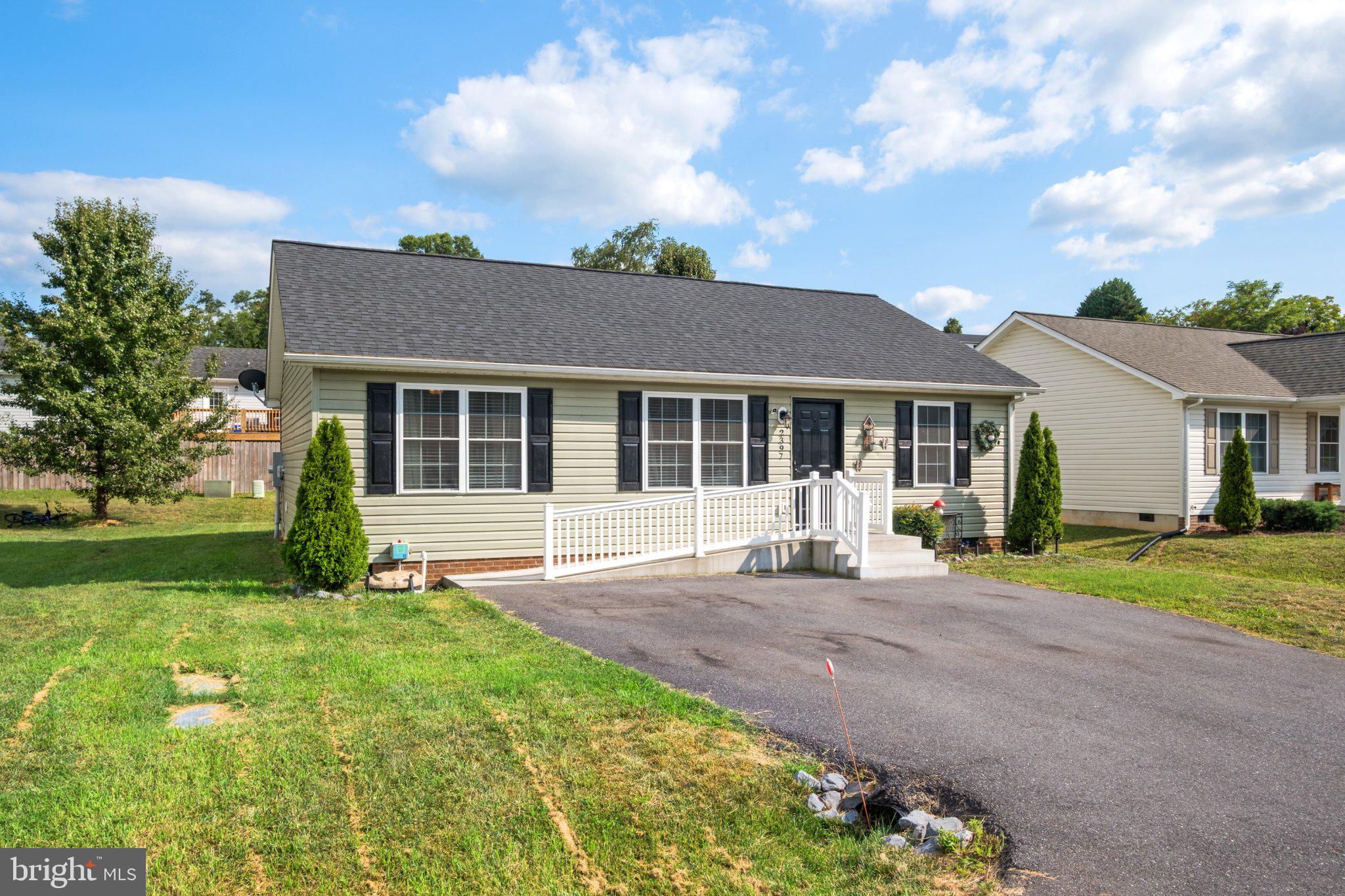 2397 BRENTWOOD DRIVE