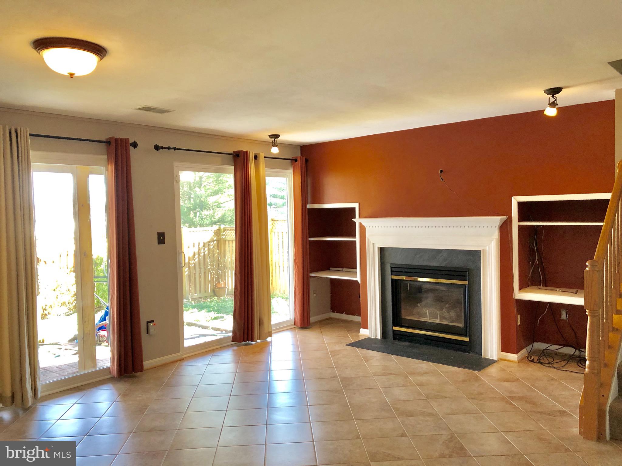 RIDGELEIGH - Residential Lease