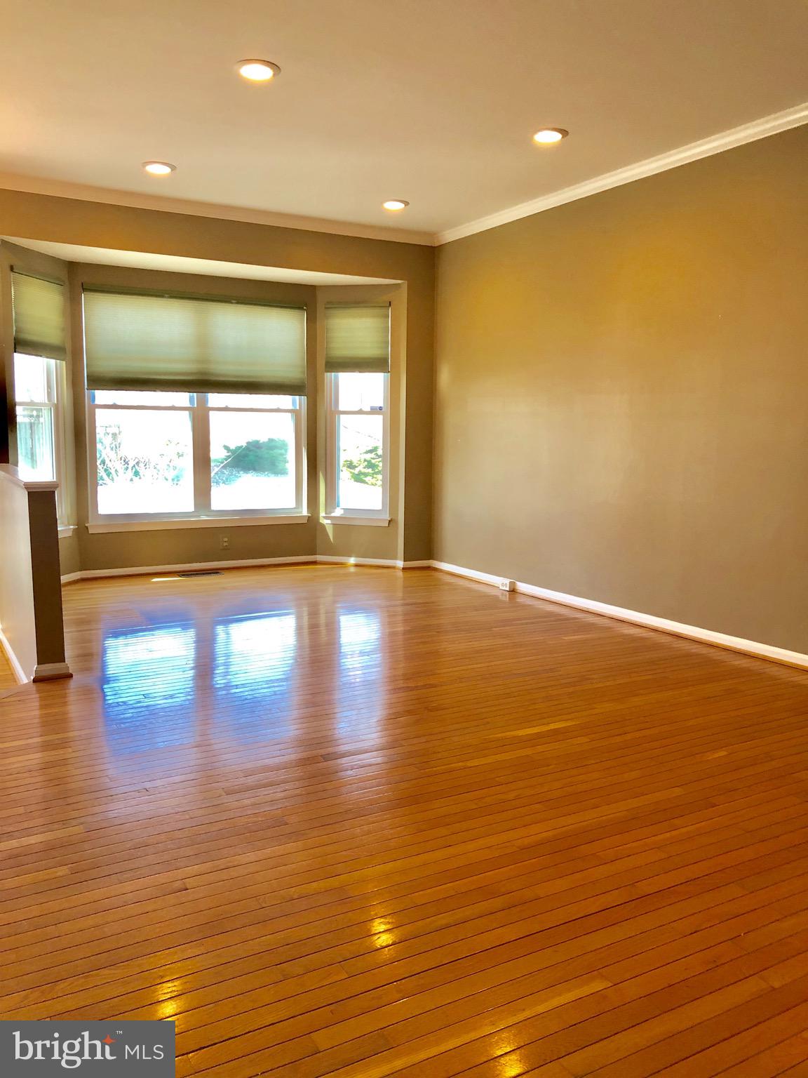 RIDGELEIGH - Residential Lease