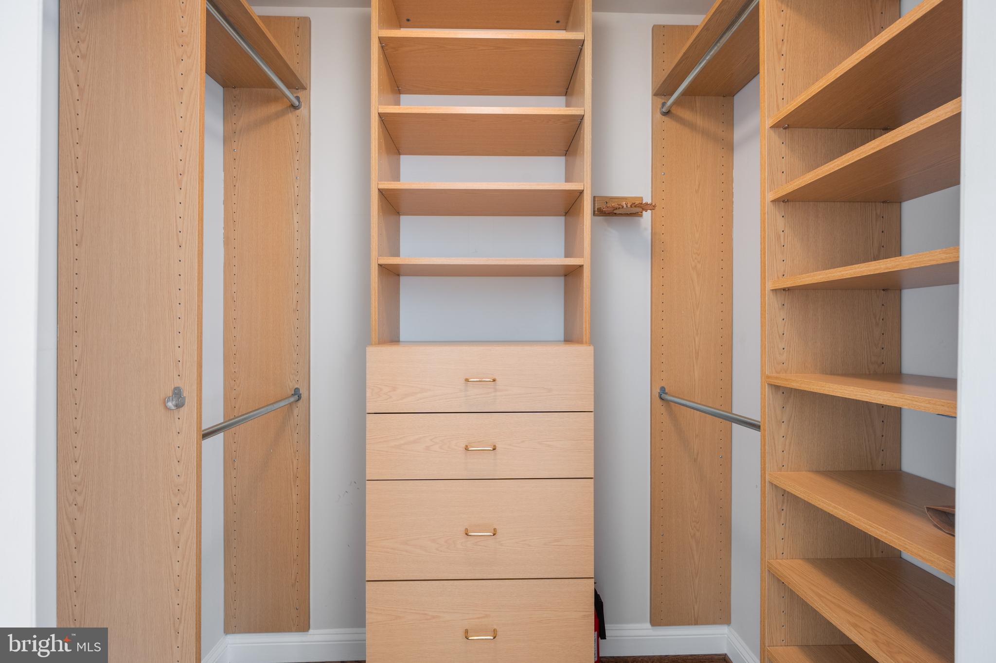 OLD TOWN VILLAGE - Residential Lease