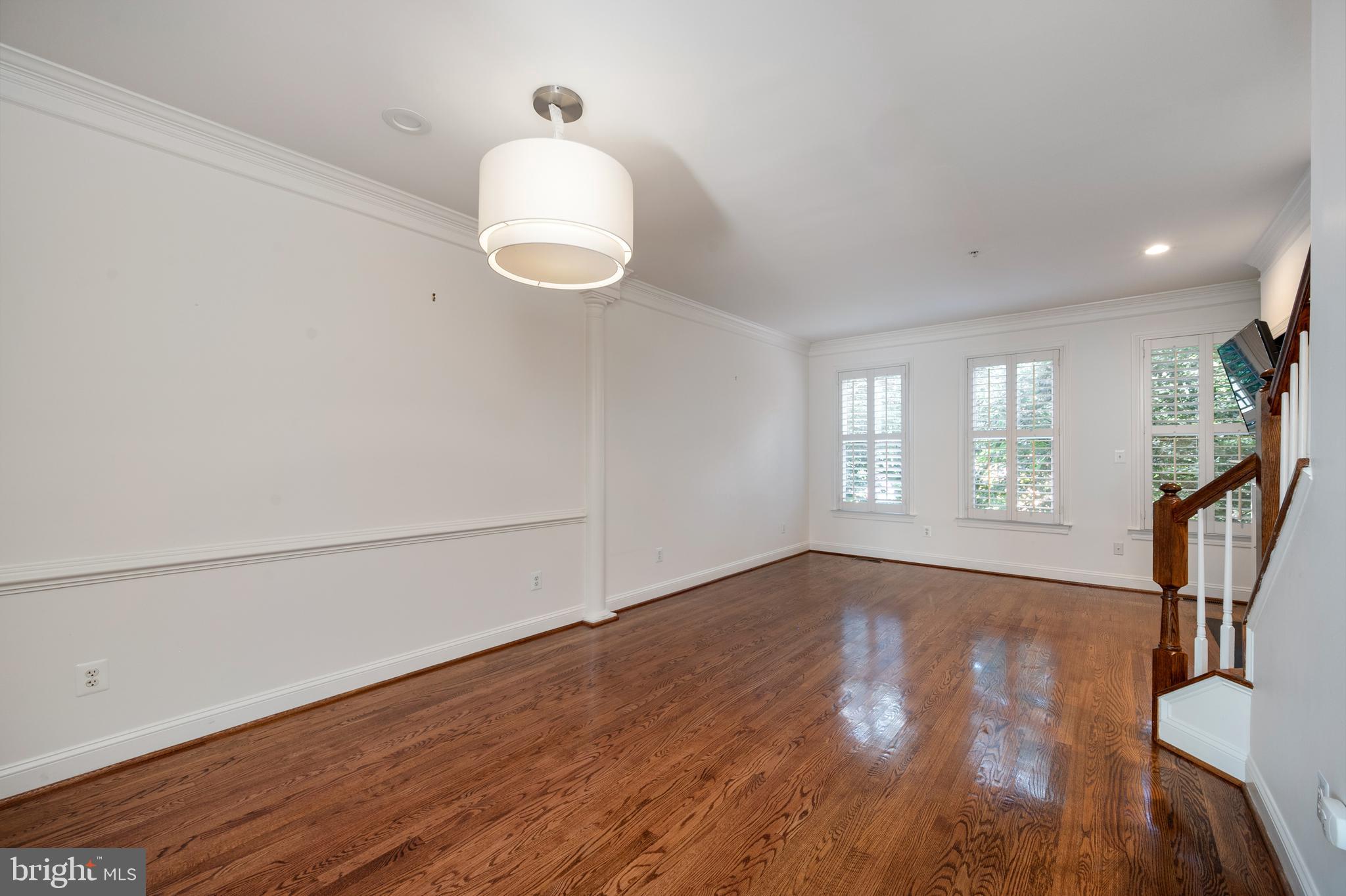 OLD TOWN VILLAGE - Residential Lease