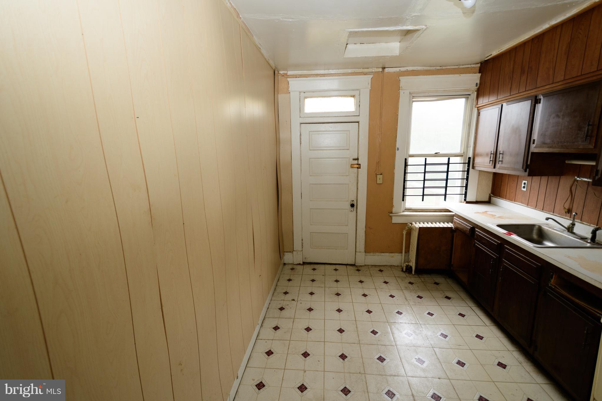 COLD SPRING NEWTOWN - Residential