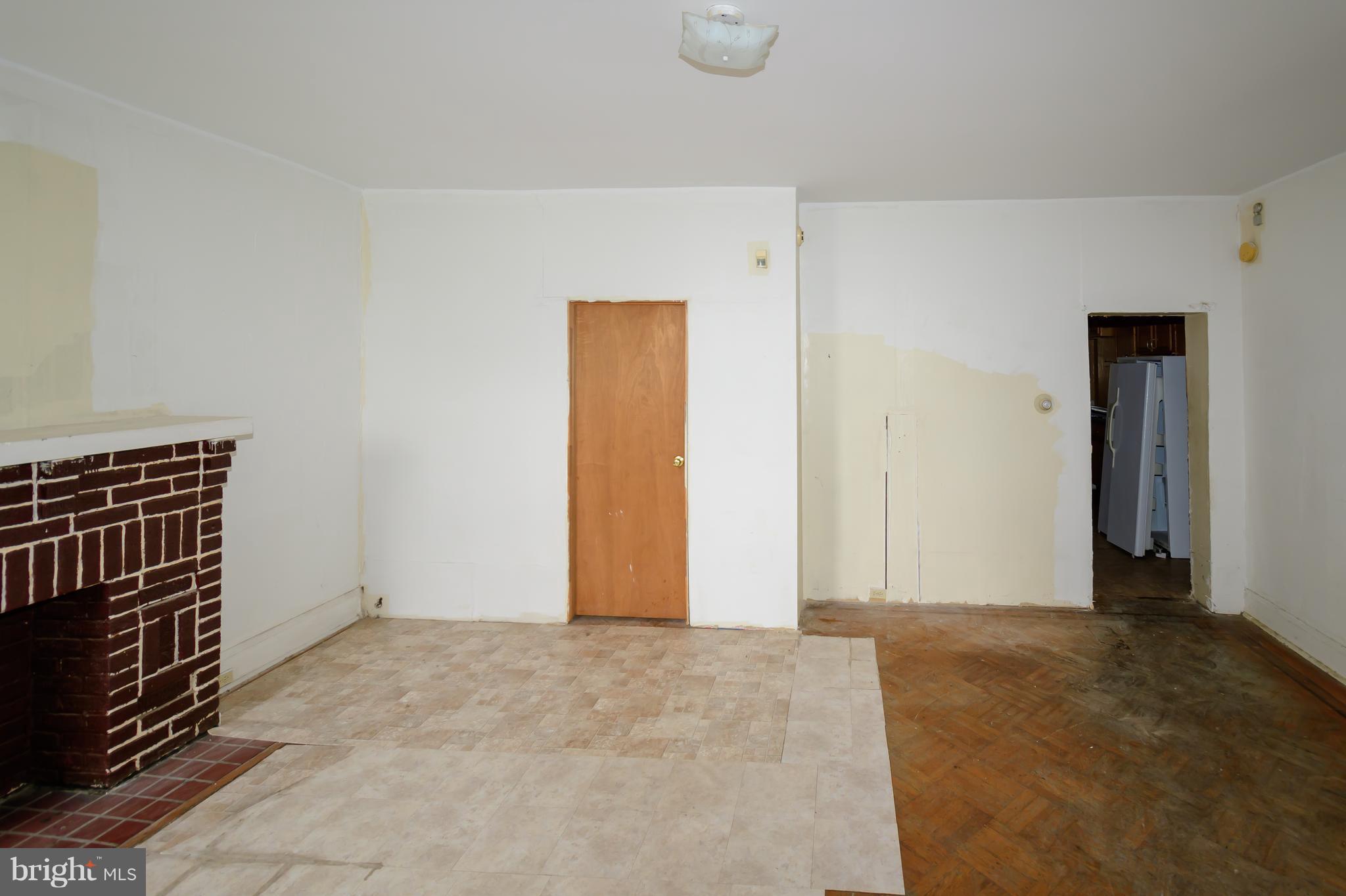 COLD SPRING NEWTOWN - Residential