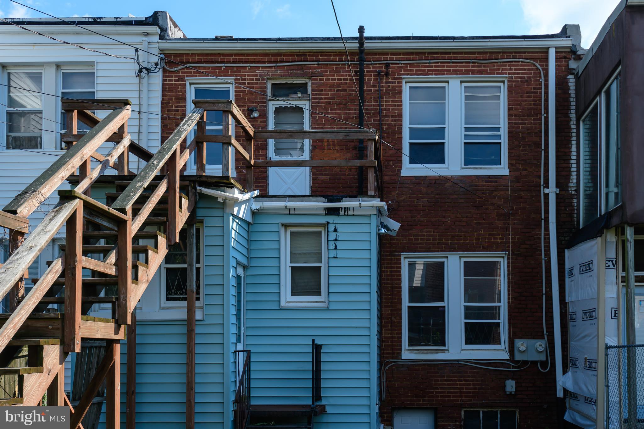 COLD SPRING NEWTOWN - Residential