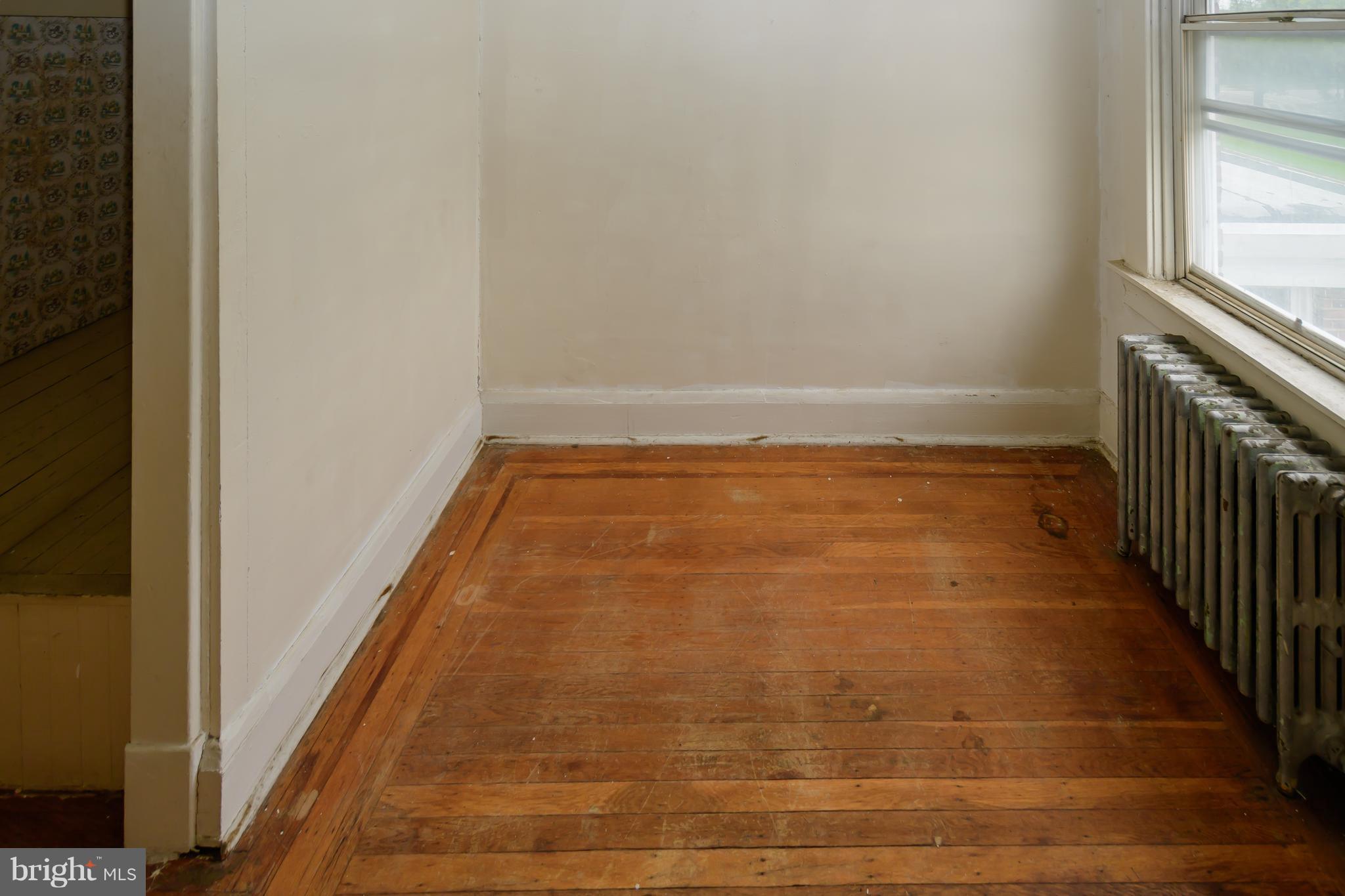 COLD SPRING NEWTOWN - Residential