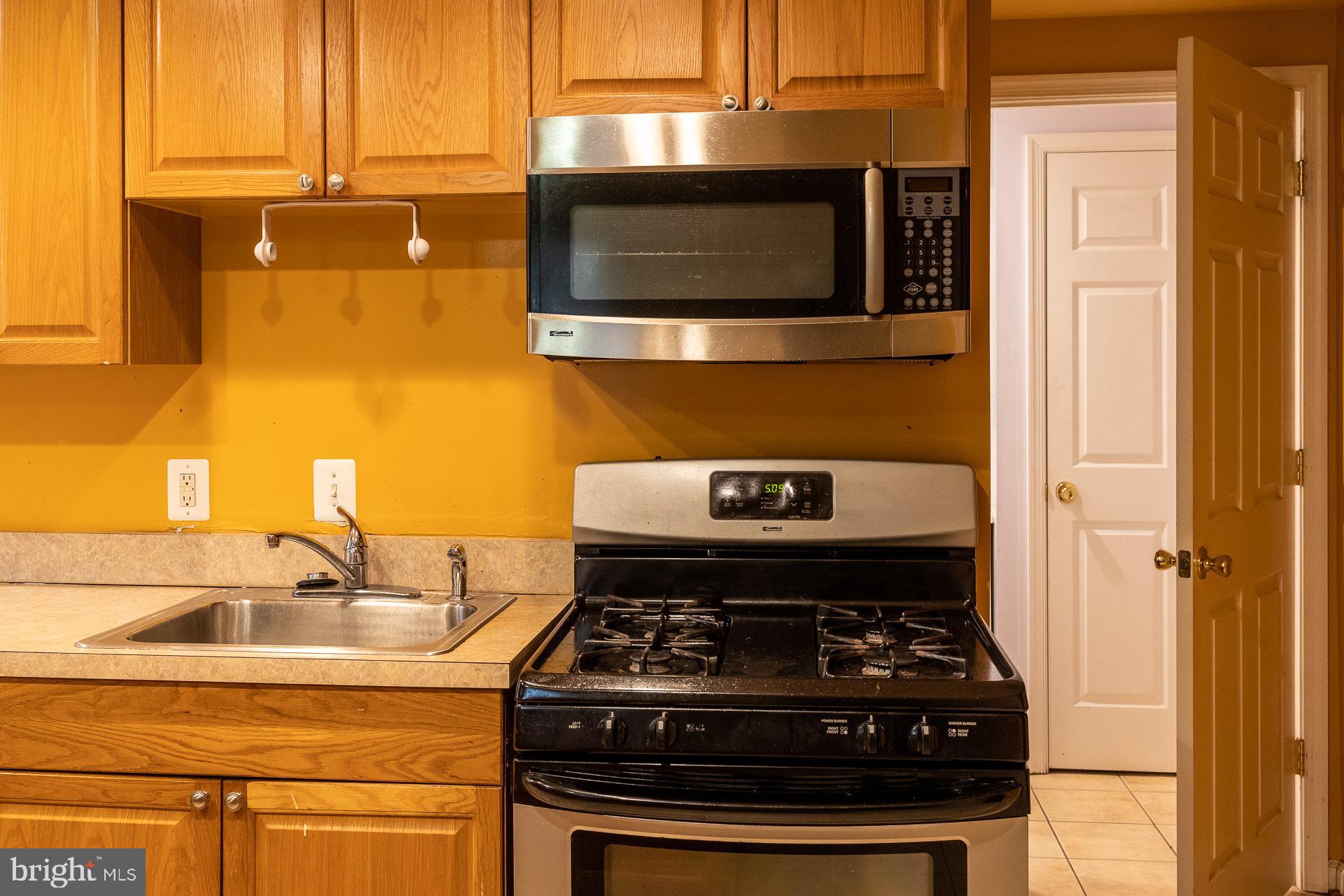 EAST HYATTSVILLE - Residential