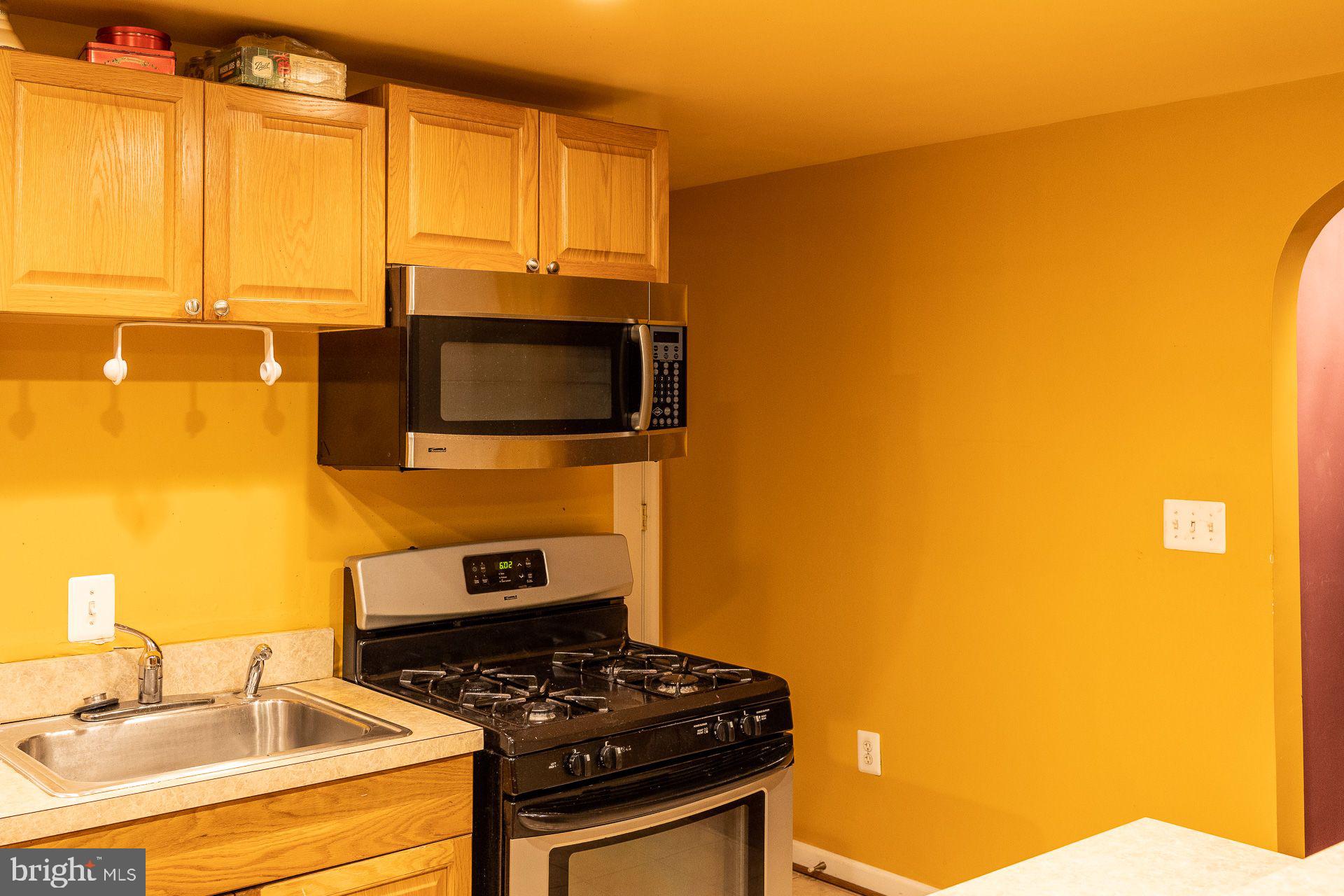 EAST HYATTSVILLE - Residential