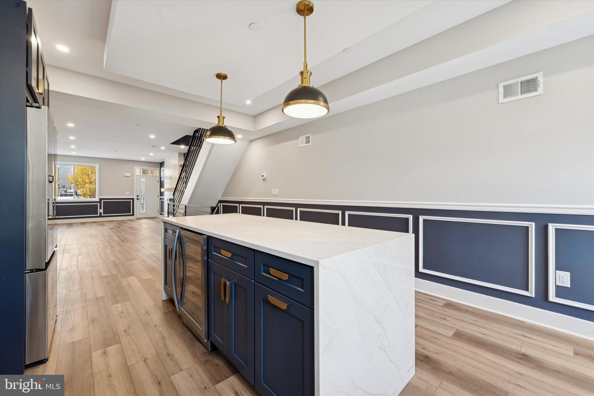 POINT BREEZE - Residential