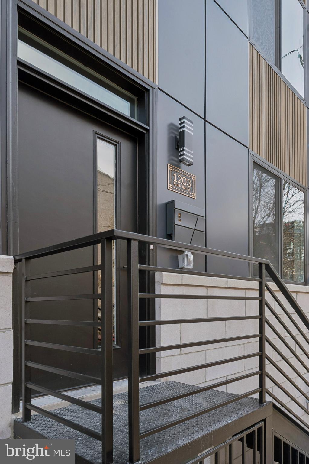 POINT BREEZE - Residential